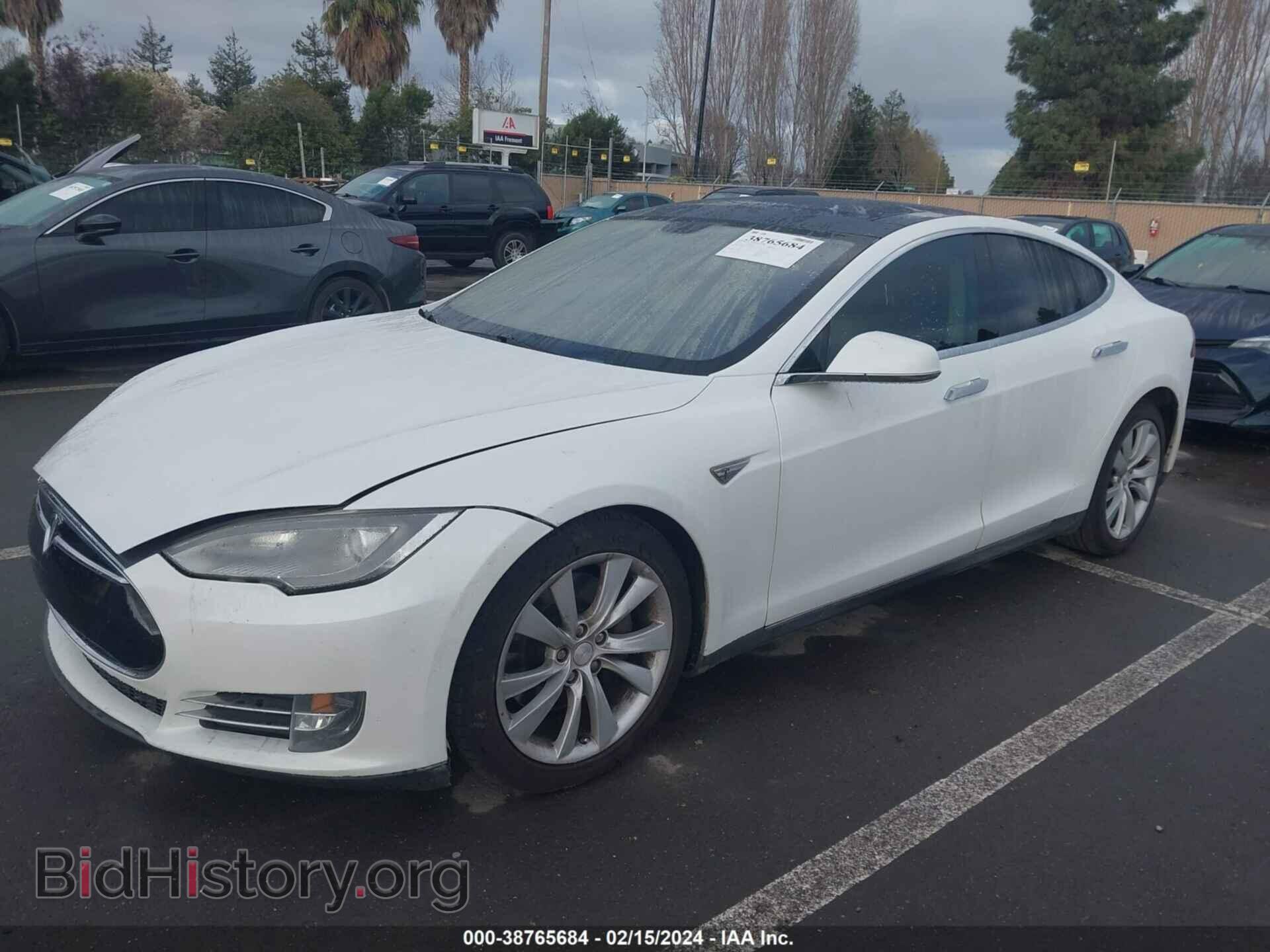 2013 TESLA MODEL S - VIN: 5YJSA1CG9DFP18609 - Фото 2