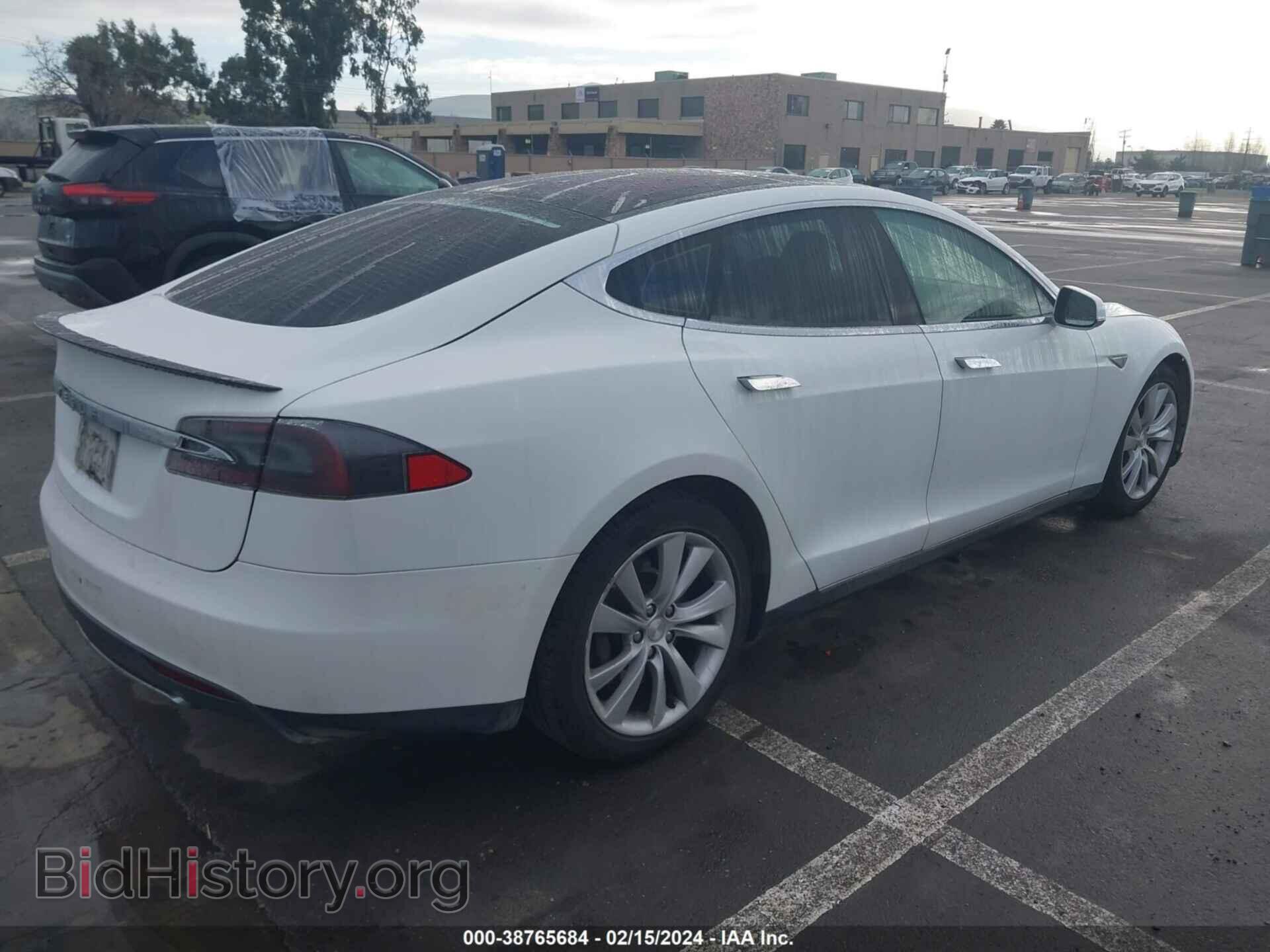 2013 TESLA MODEL S - VIN: 5YJSA1CG9DFP18609 - Фото 4