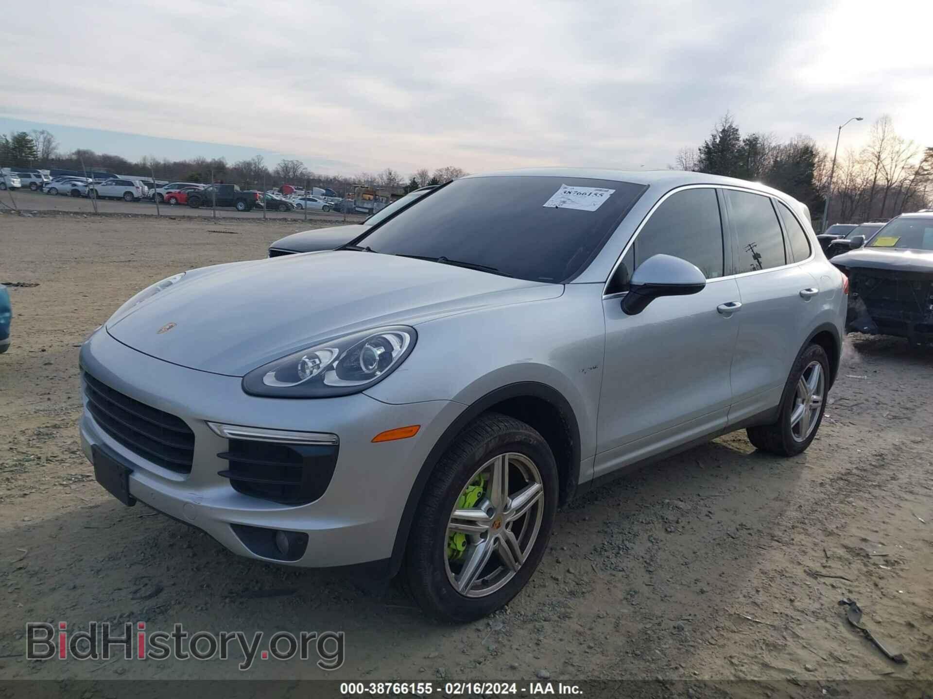 2016 PORSCHE CAYENNE E-HYBRID - VIN: WP1AE2A20GLA61812 - Фото 2