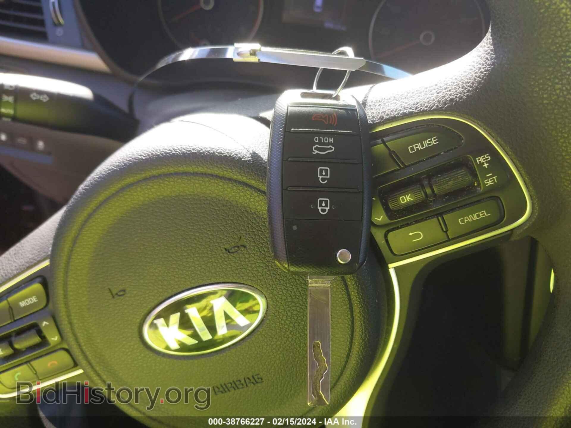 2018 KIA OPTIMA - VIN: 5XXGT4L33JG192534 - Фото 11