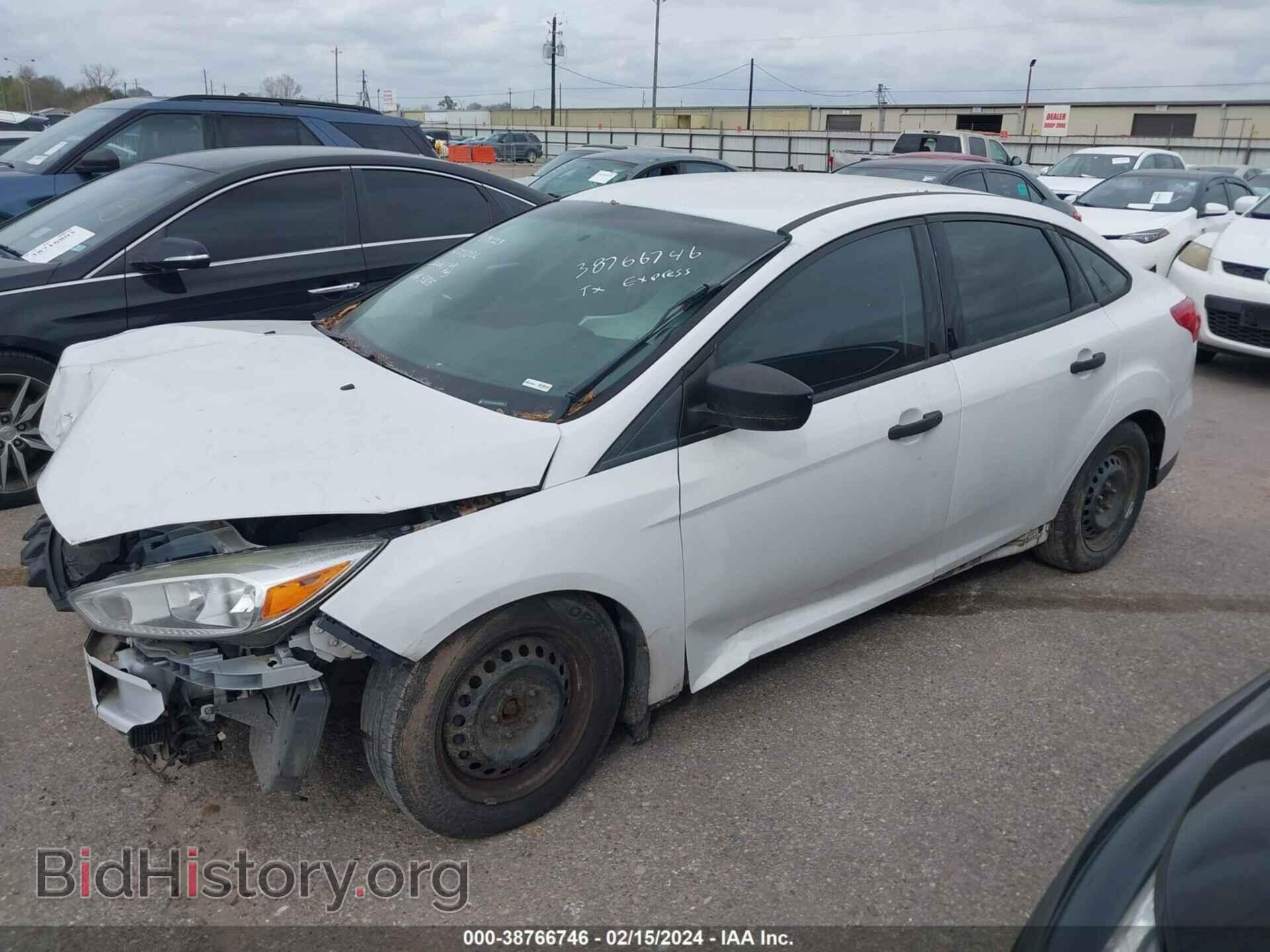 2016 FORD FOCUS - VIN: 1FADP3E20GL255805 - Photo 2