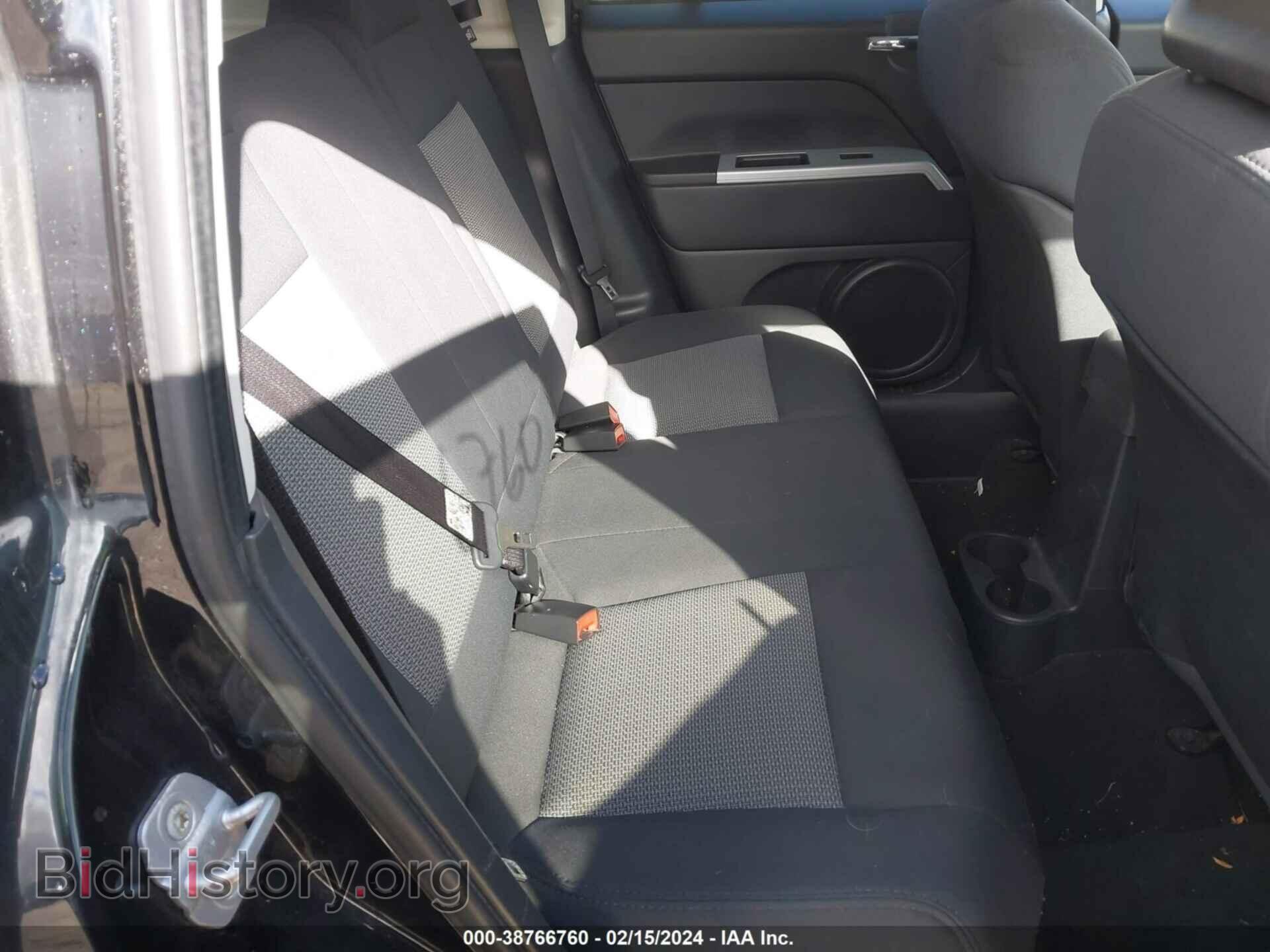 2008 JEEP COMPASS - VIN: 1J8FT47W38D647637 - Фото 8