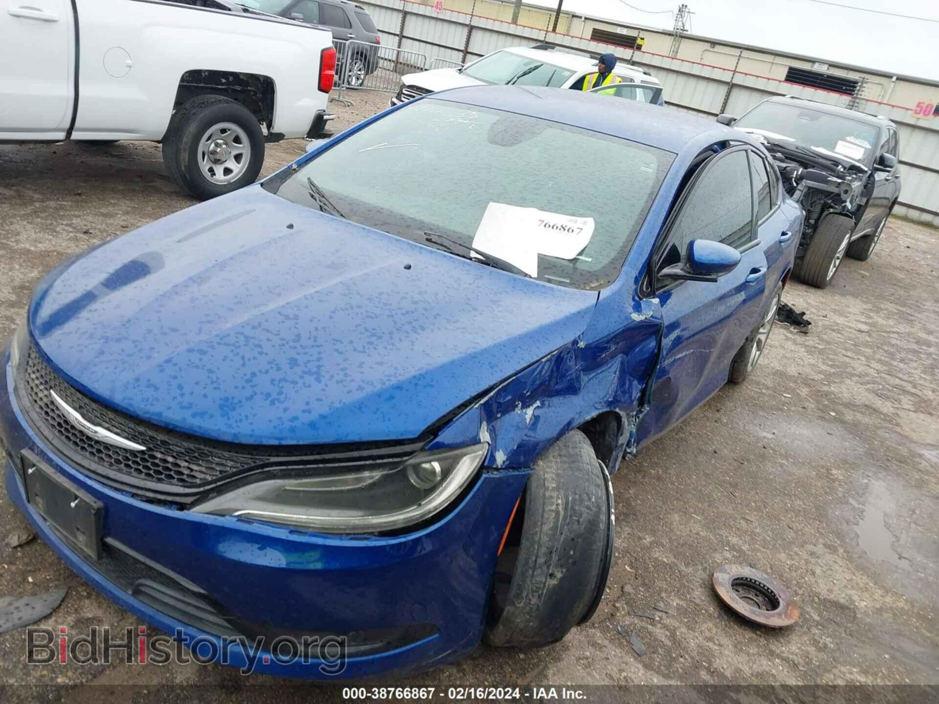 2015 CHRYSLER 200 - VIN: 1C3CCCBB4FN554615 - Фото 2