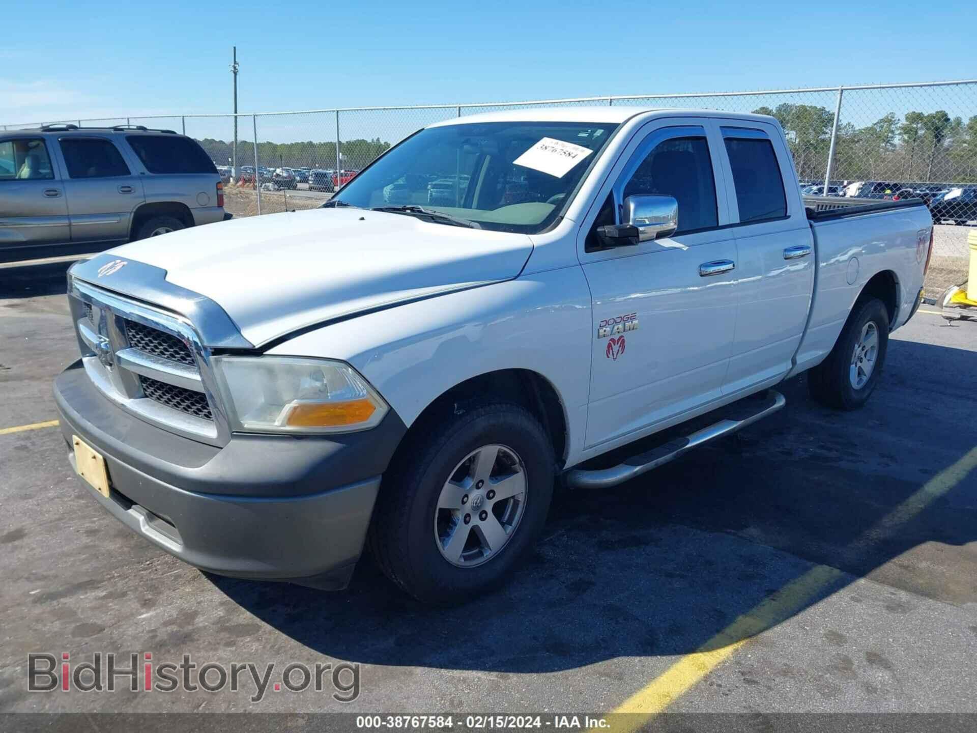2010 DODGE RAM 1500 - VIN: 1D7RB1GK7AS214509 - Фото 2