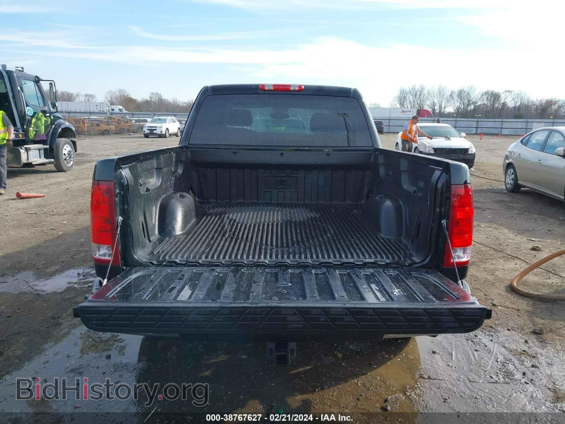 2007 GMC SIERRA 1500 - VIN: 3GTEC13097G519018 - Фото 8