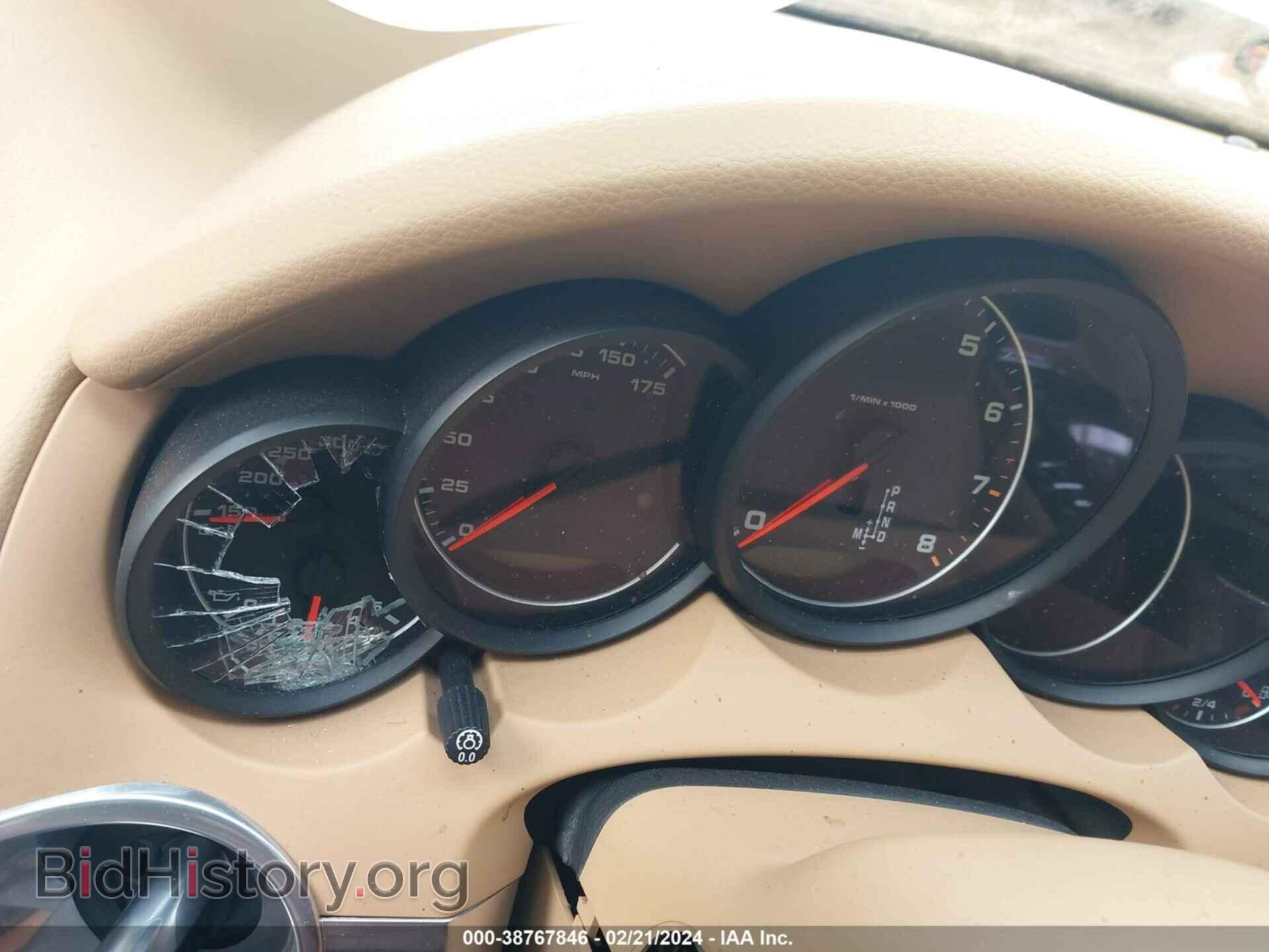2016 PORSCHE CAYENNE - VIN: WP1AA2A28GLA08819 - Фото 15