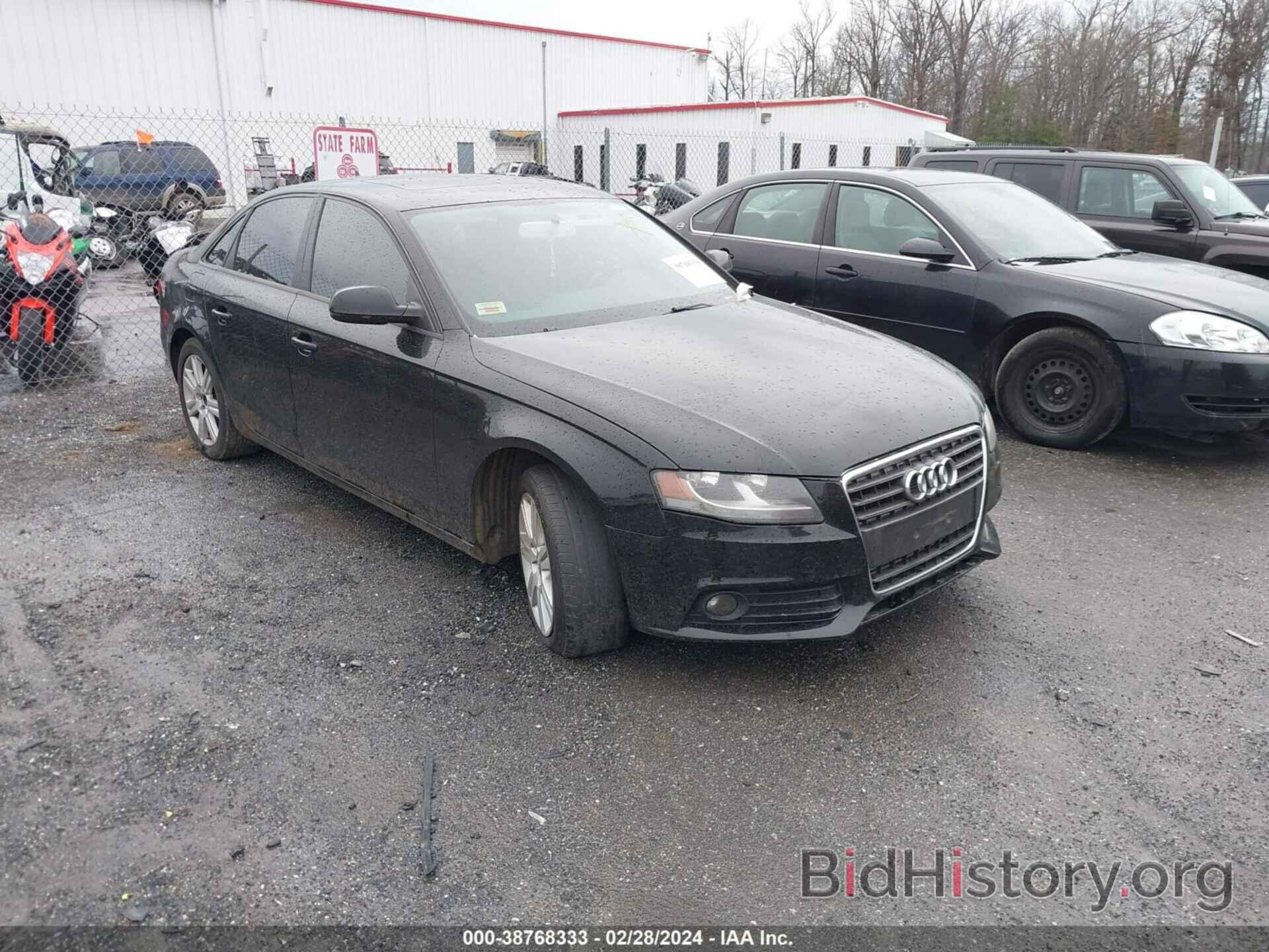 Photo WAUAFAFL7BN001241 - AUDI A4 2011