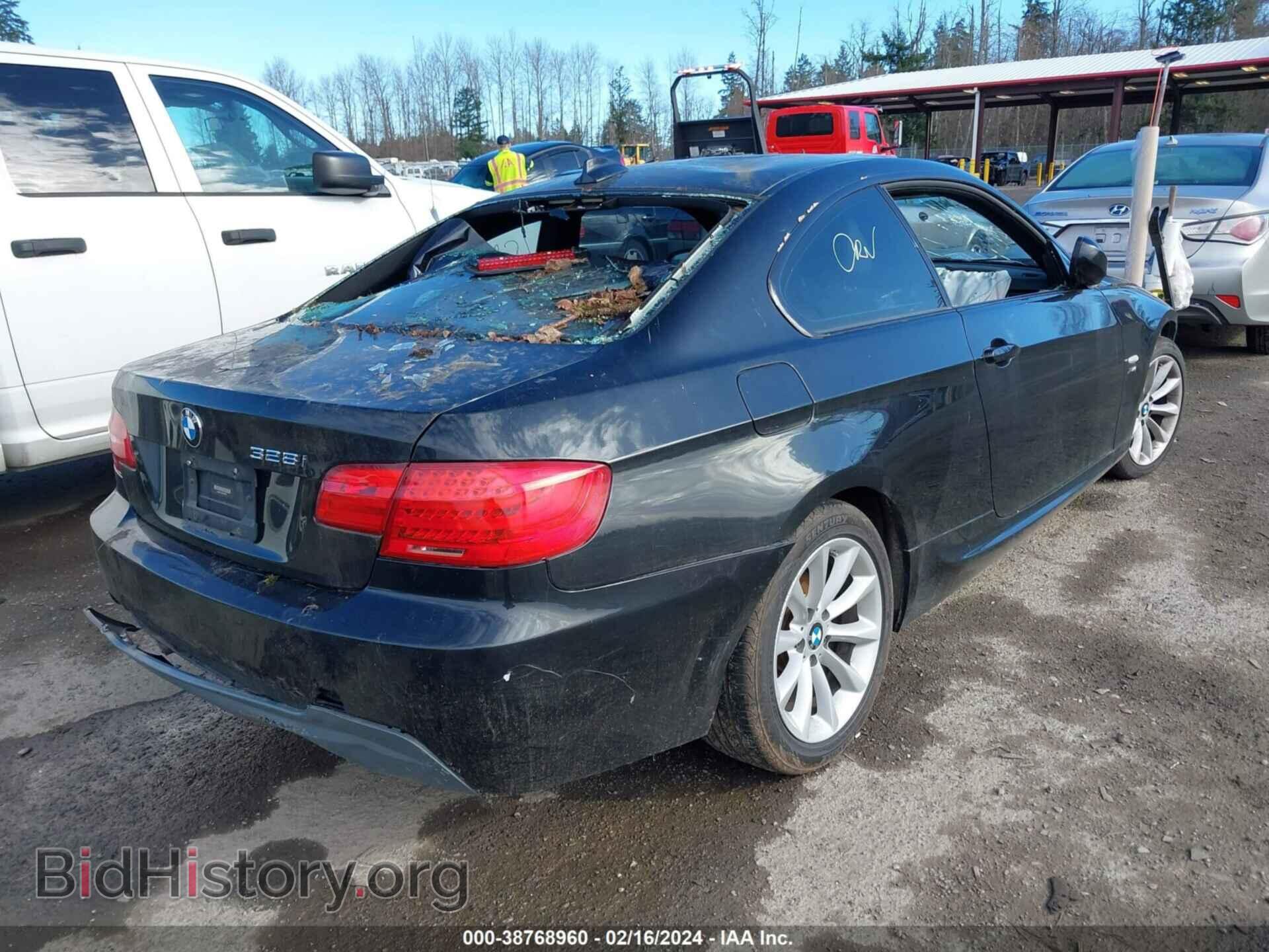 2011 BMW 328I - VIN: WBAKF5C53BE656501 - Фото 4