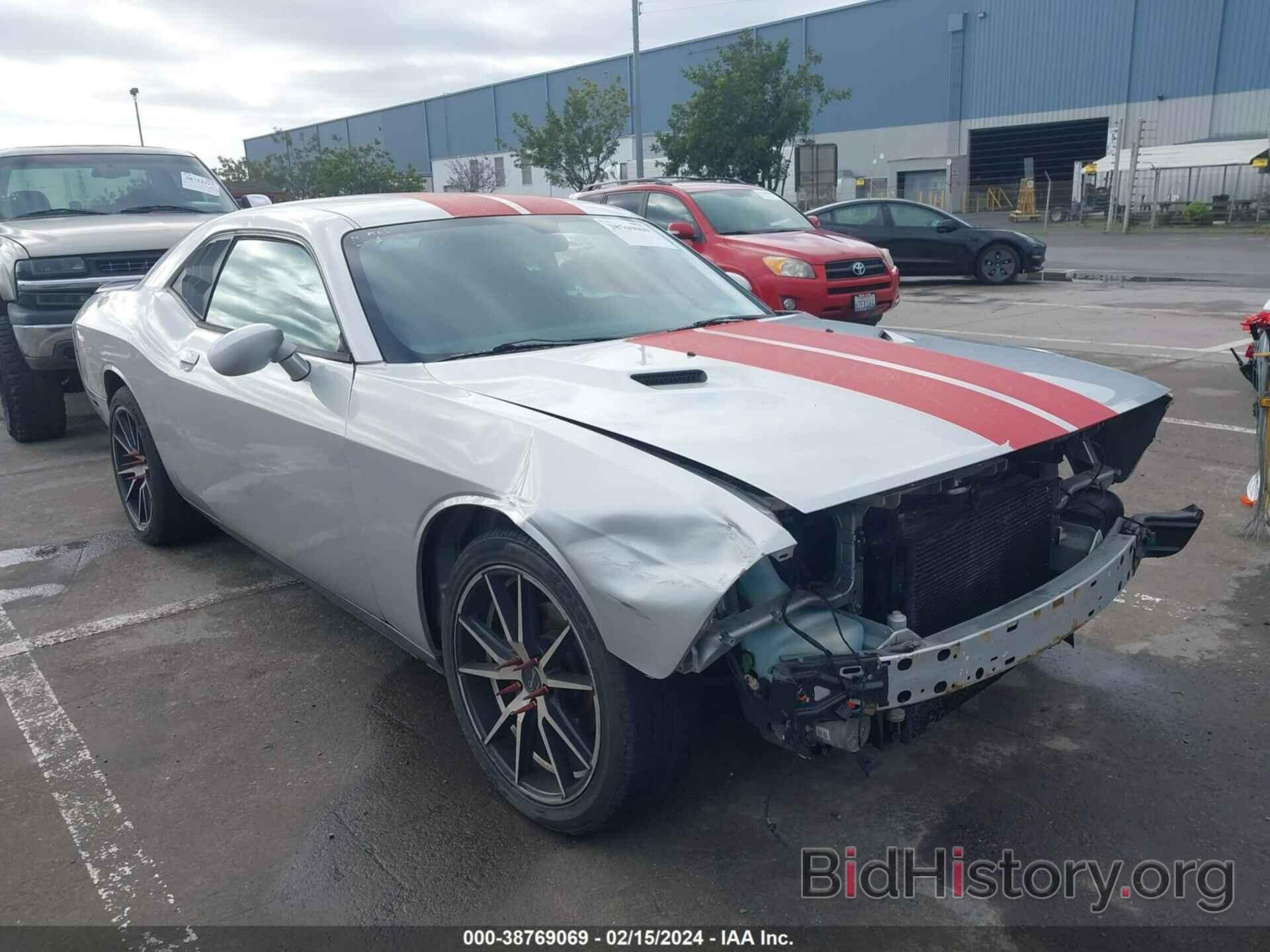 Photo 2C3CDYAG7CH181131 - DODGE CHALLENGER 2012