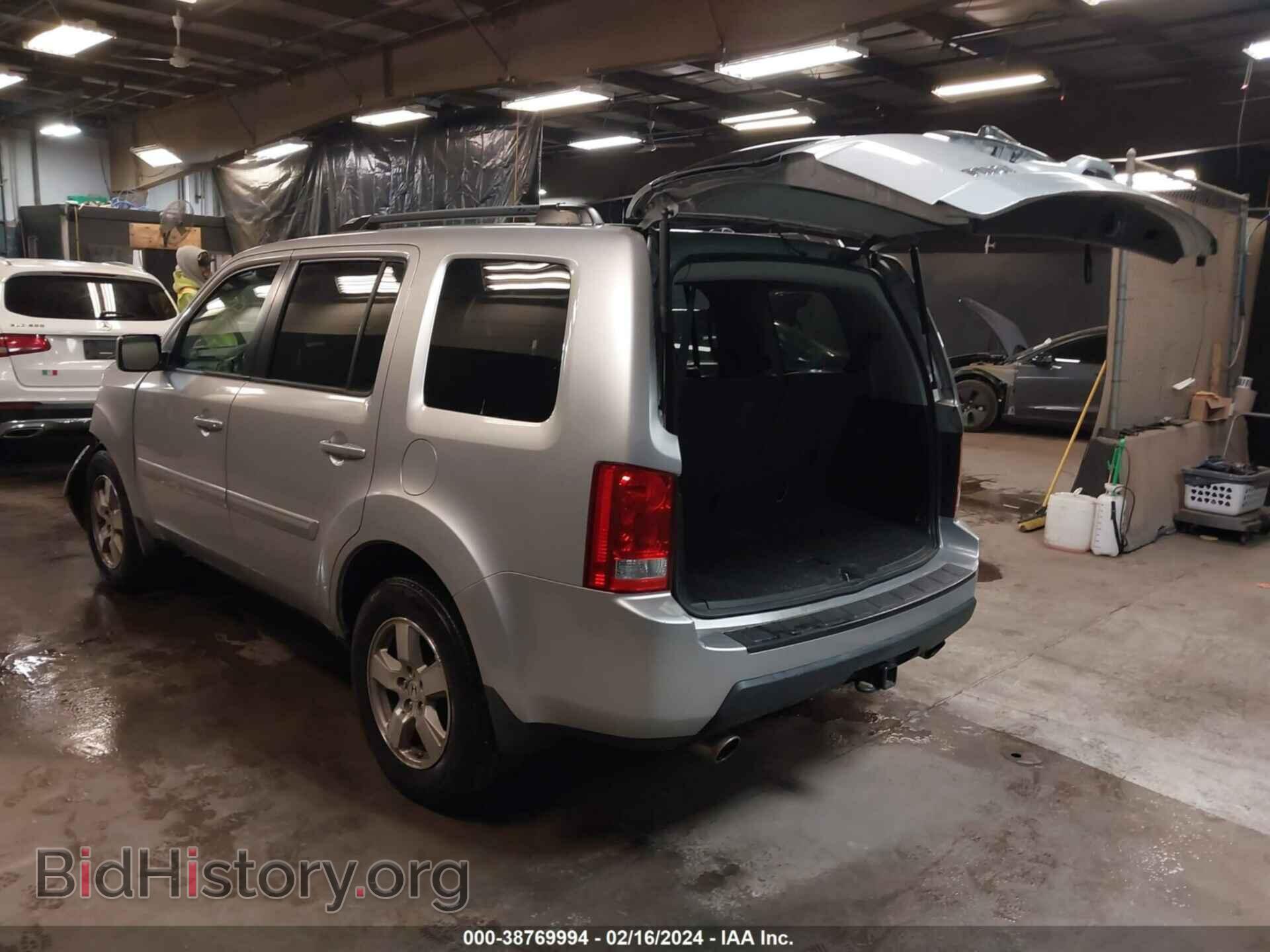 2011 HONDA PILOT - VIN: 5FNYF4H59BB076264 - Фото 3