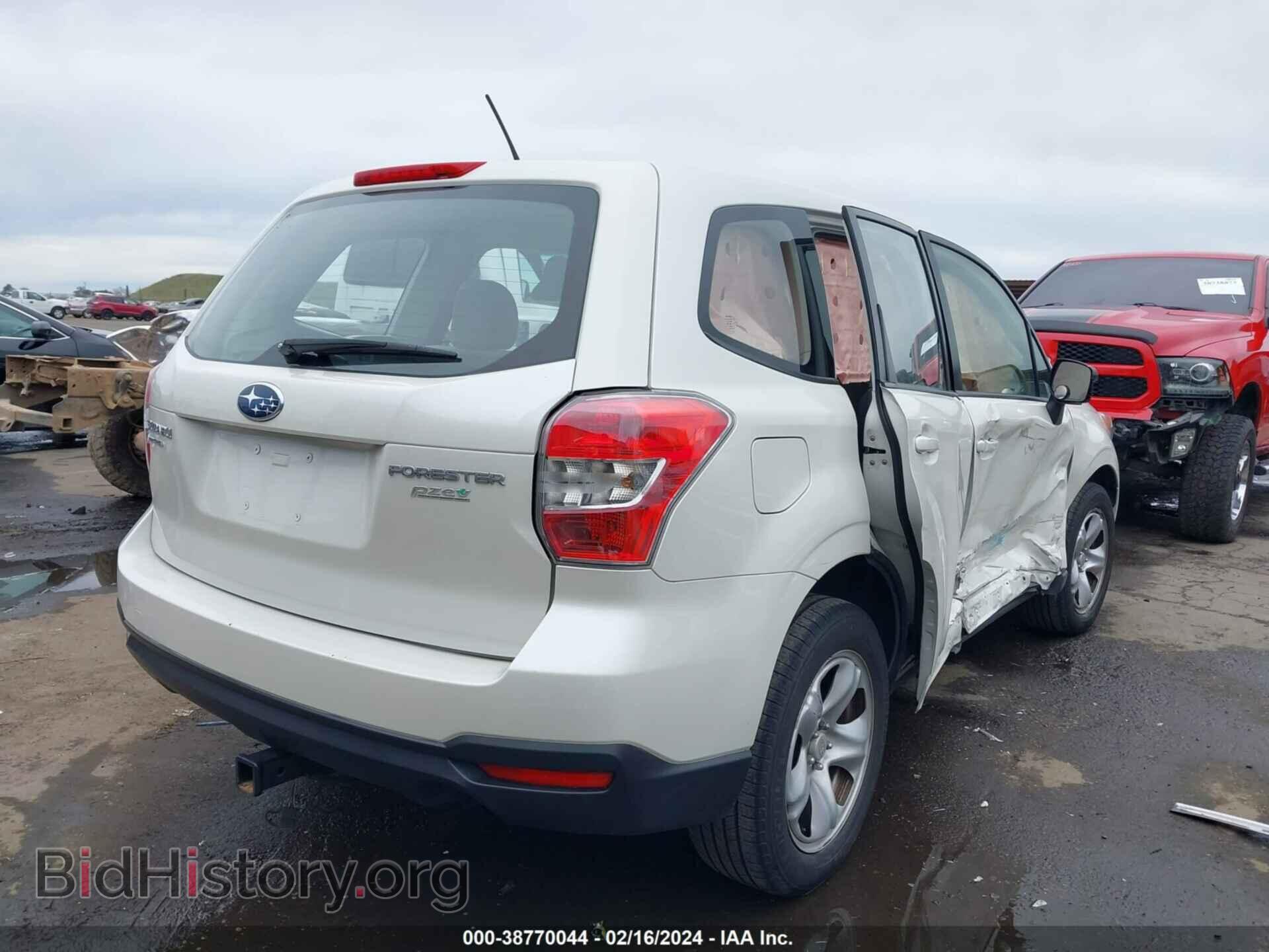 2014 SUBARU FORESTER - VIN: JF2SJAAC9EH436943 - Фото 4