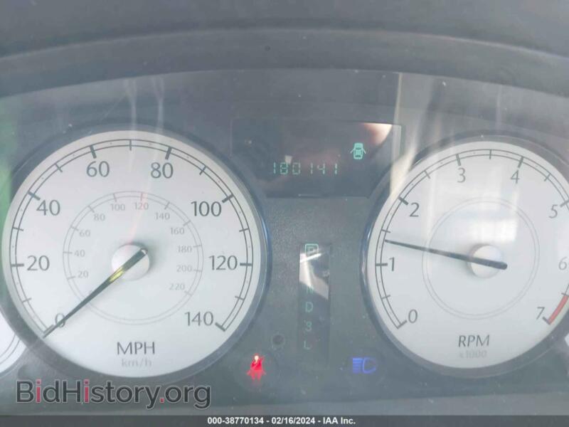 2007 Chrysler 300 (VIN 2C3KA43R77H619681) — photo 7 of 17