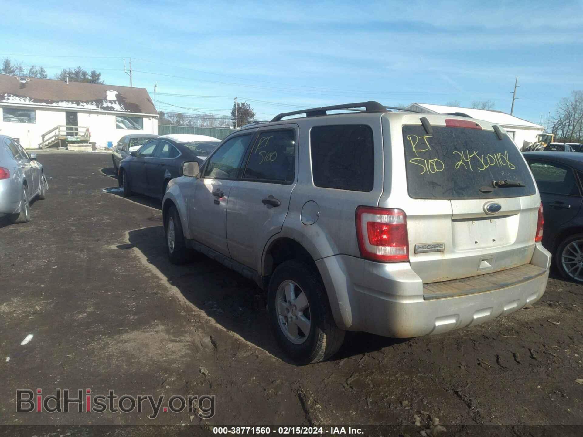 2011 FORD ESCAPE - VIN: 1FMCU0D76BKC62455 - Photo 3