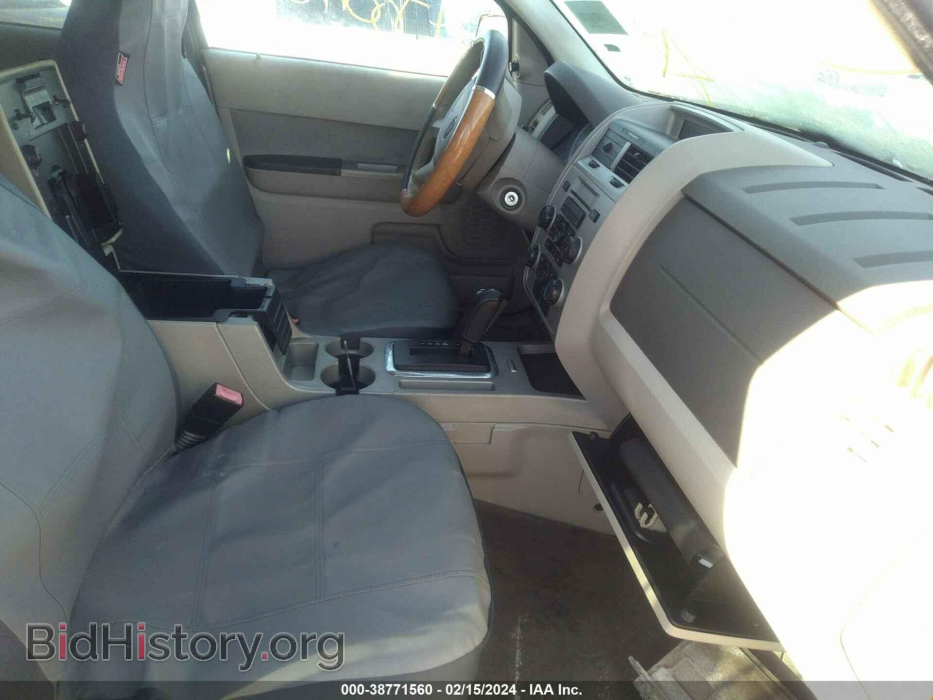2011 FORD ESCAPE - VIN: 1FMCU0D76BKC62455 - Photo 5