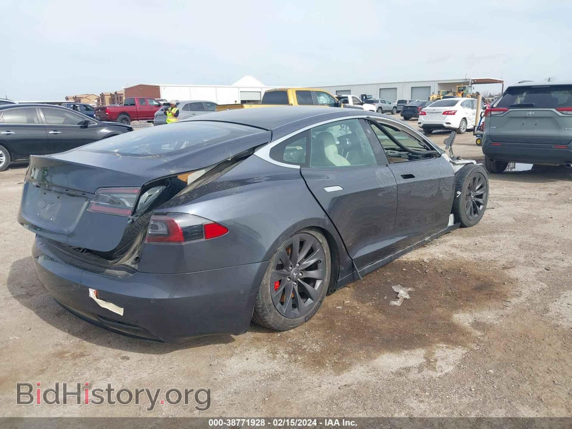 2019 TESLA MODEL S - VIN: 5YJSA1E40KF335464 - Фото 4