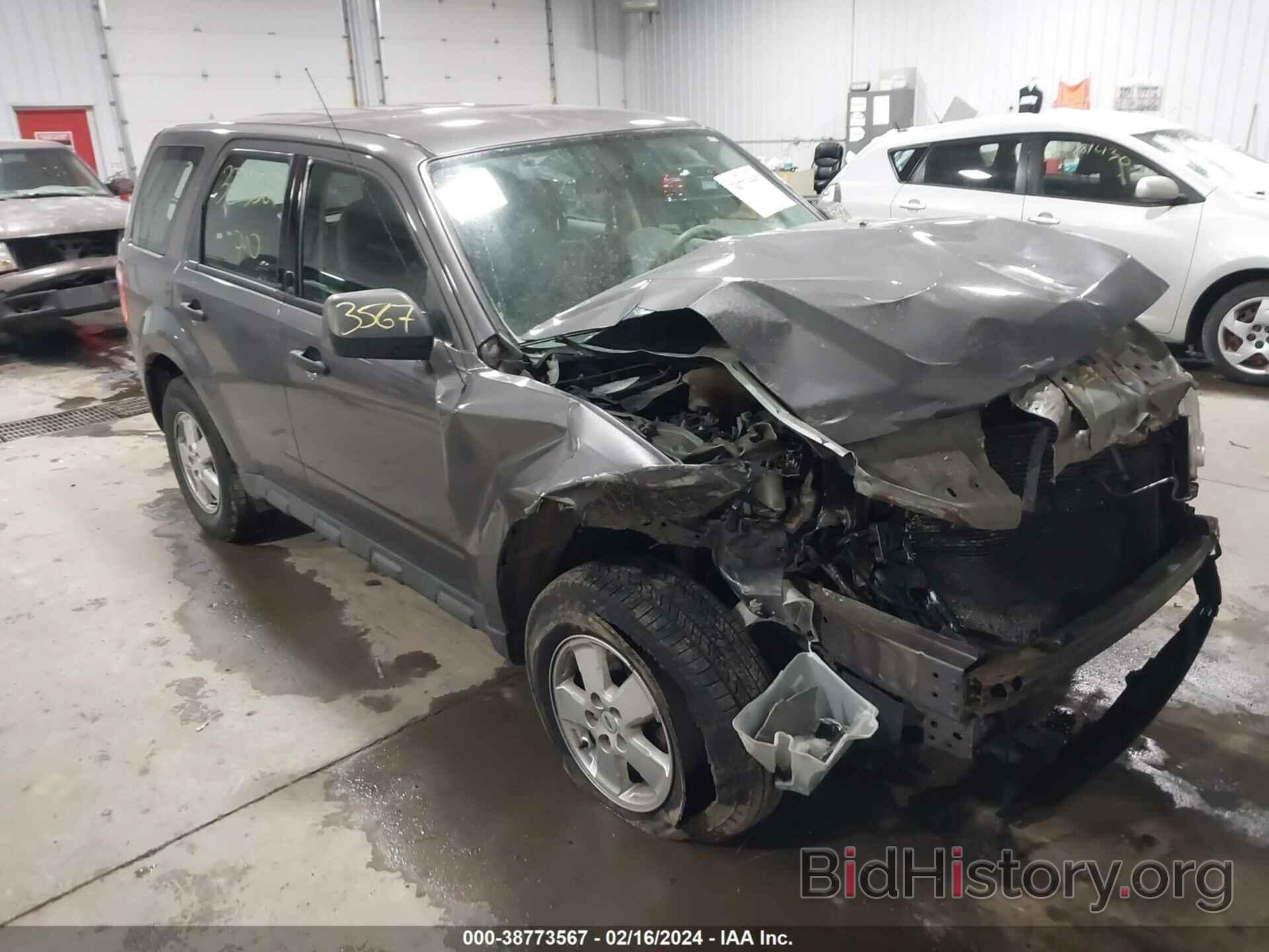 Photo 1FMCU0C7XAKA79012 - FORD ESCAPE 2010