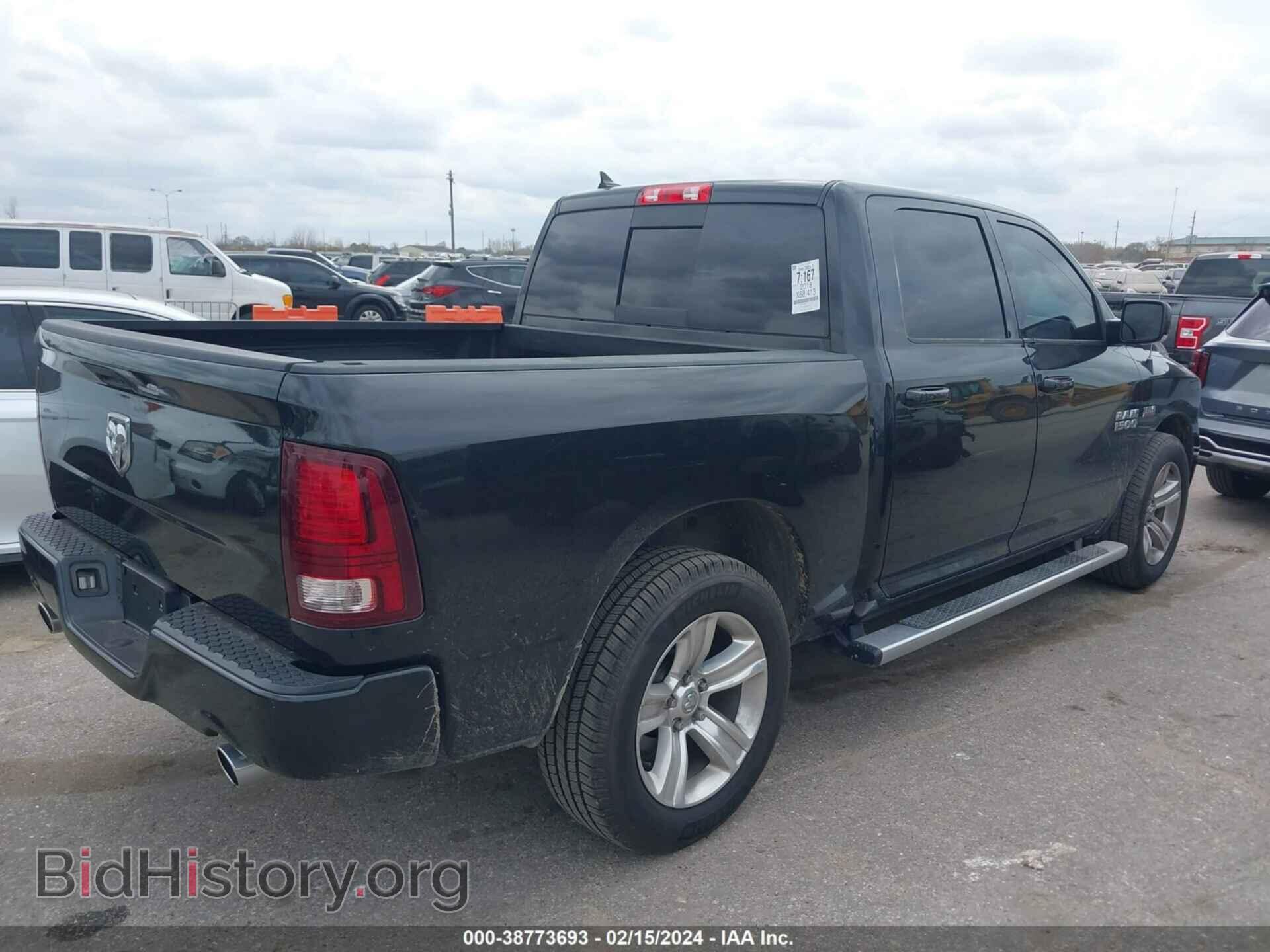 2018 RAM 1500 - VIN: 1C6RR6MT2JS112736 - Фото 4