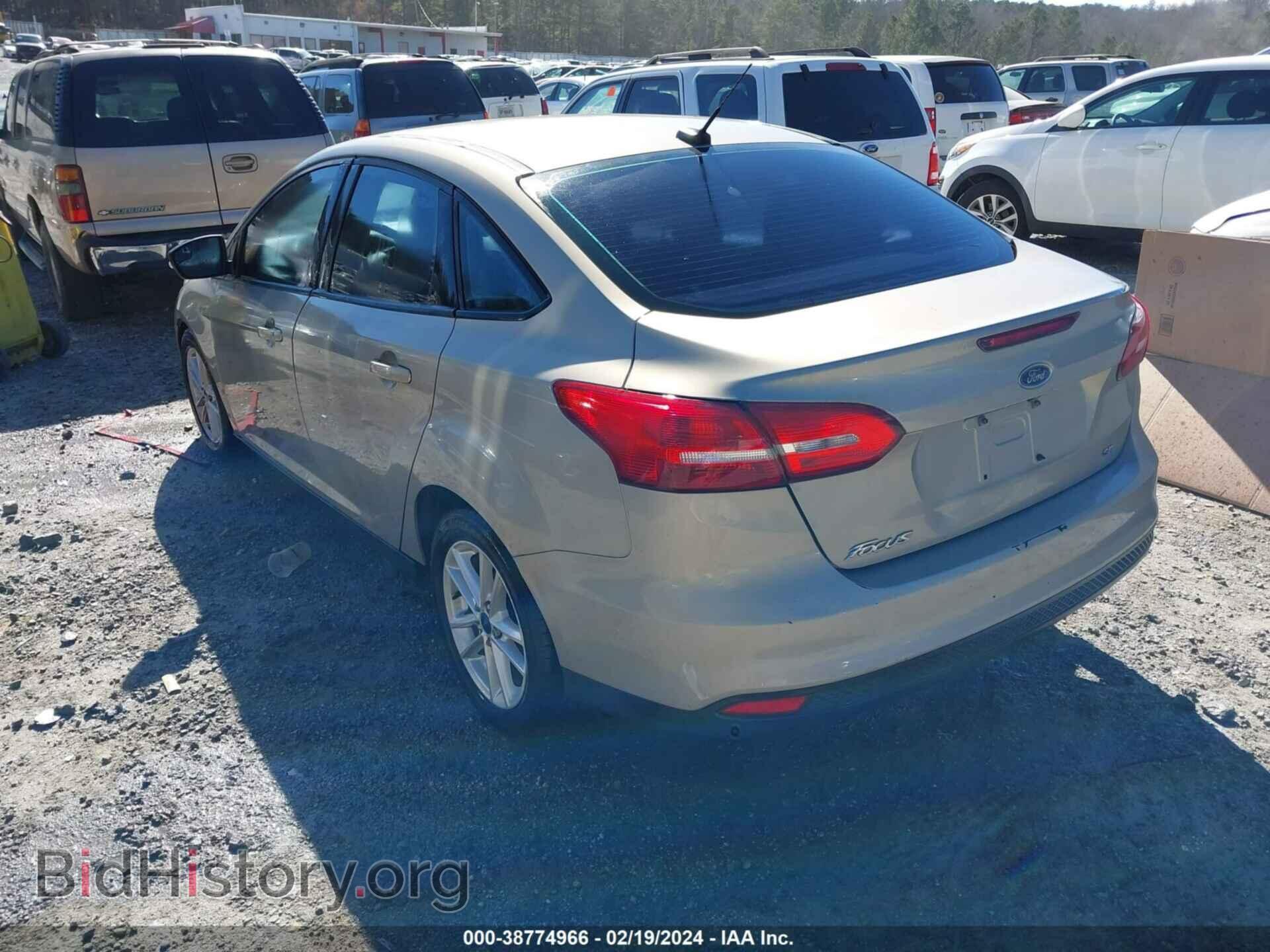 2016 FORD FOCUS - VIN: 1FADP3F24GL375962 - Фото 3