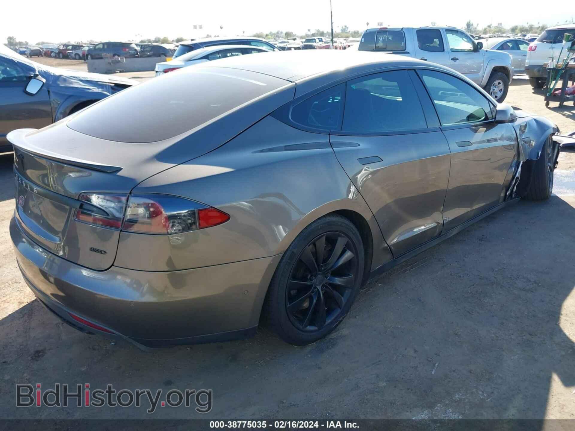 2015 TESLA MODEL S - VIN: 5YJSA1E26FF107201 - Photo 4