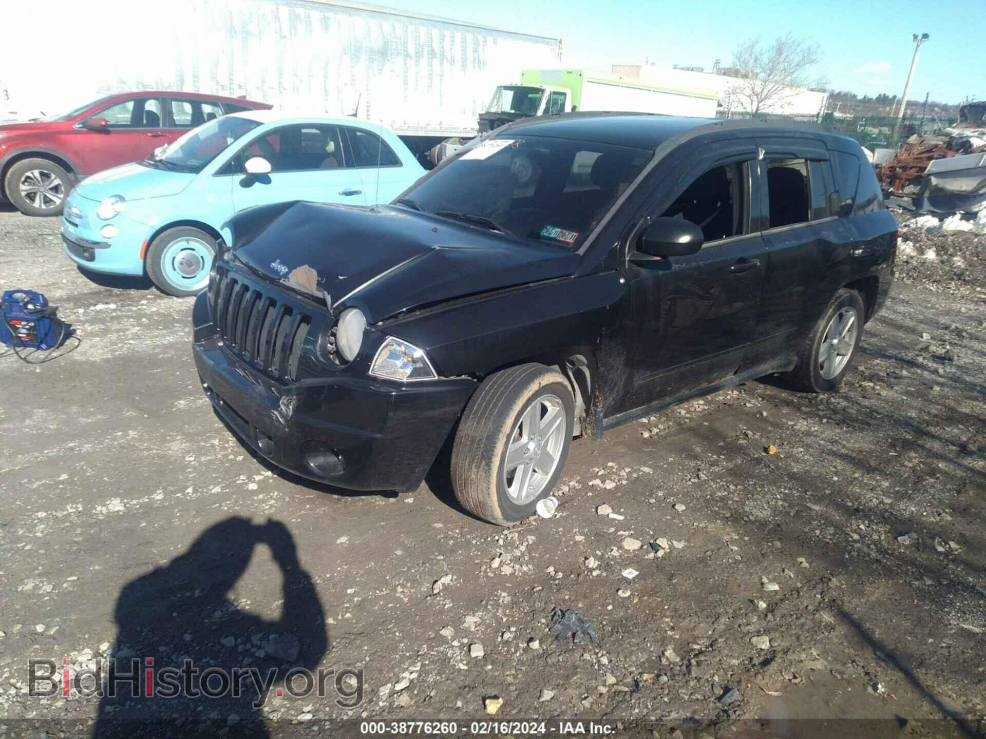 2010 JEEP COMPASS - VIN: 1J4NT4FB1AD578688 - Фото 2
