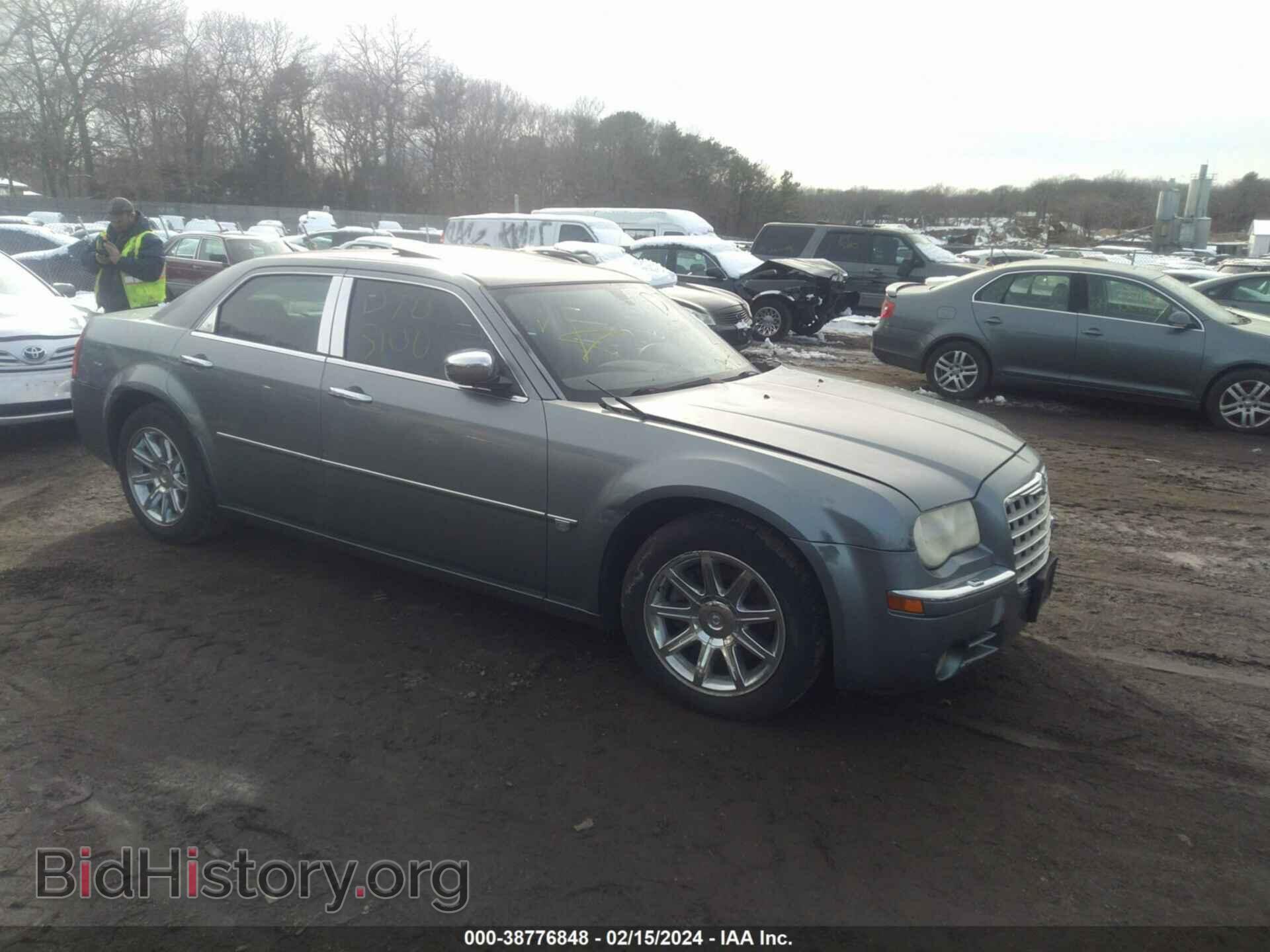 Photo 2C3LA63H26H178872 - CHRYSLER 300C 2006