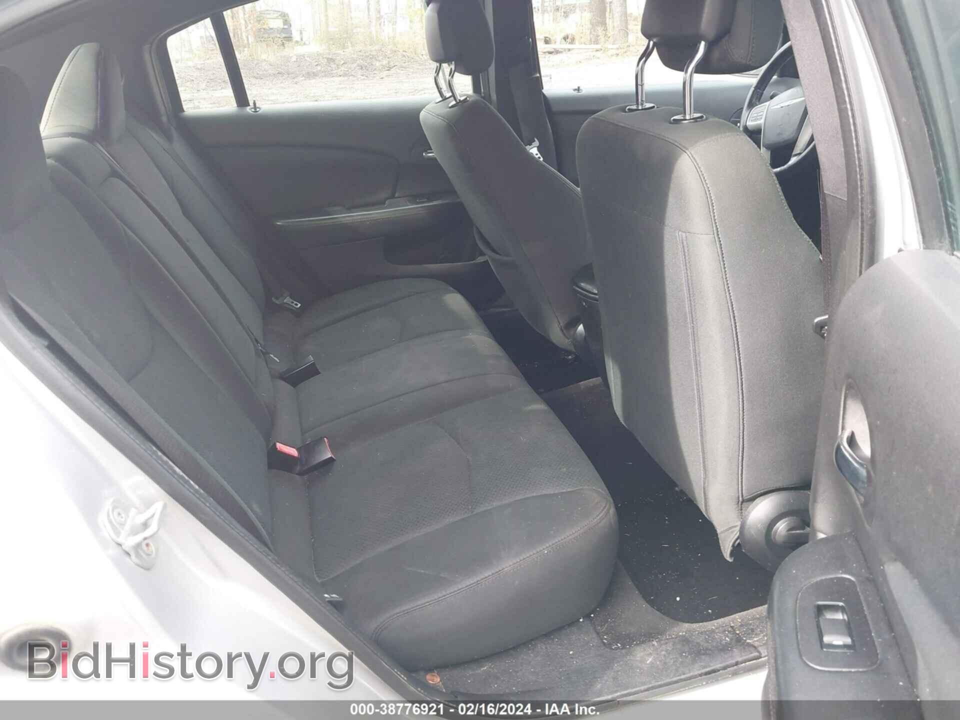 2012 CHRYSLER 200 - VIN: 1C3CCBBB5CN100217 - Photo 8