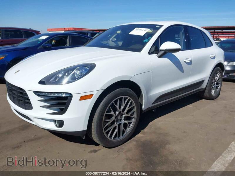 2016 Porsche MACAN (VIN WP1AB2A53GLB49739) — photo 2 of 16