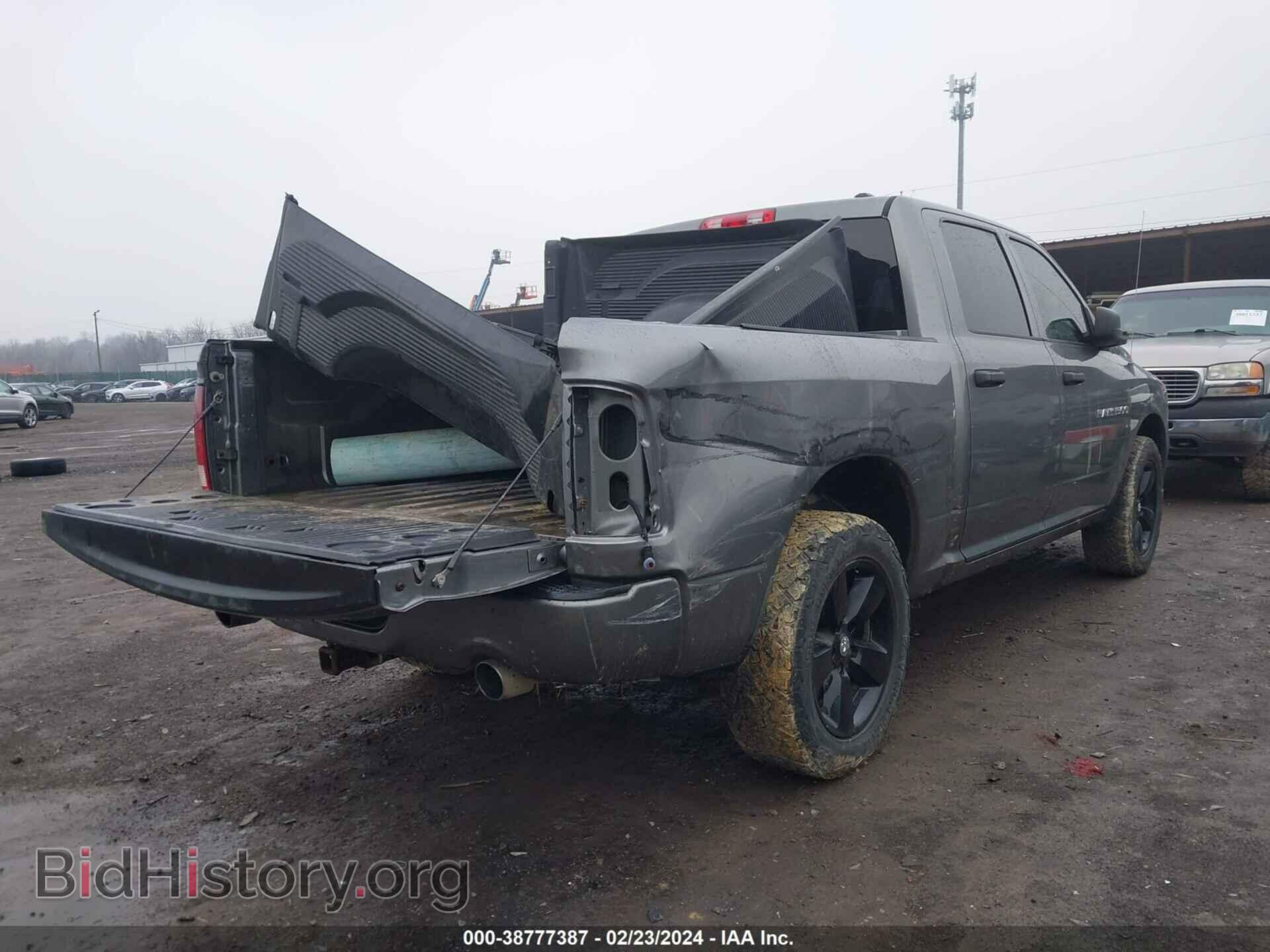 2012 RAM 1500 - VIN: 1C6RD7KT1CS163638 - Photo 4