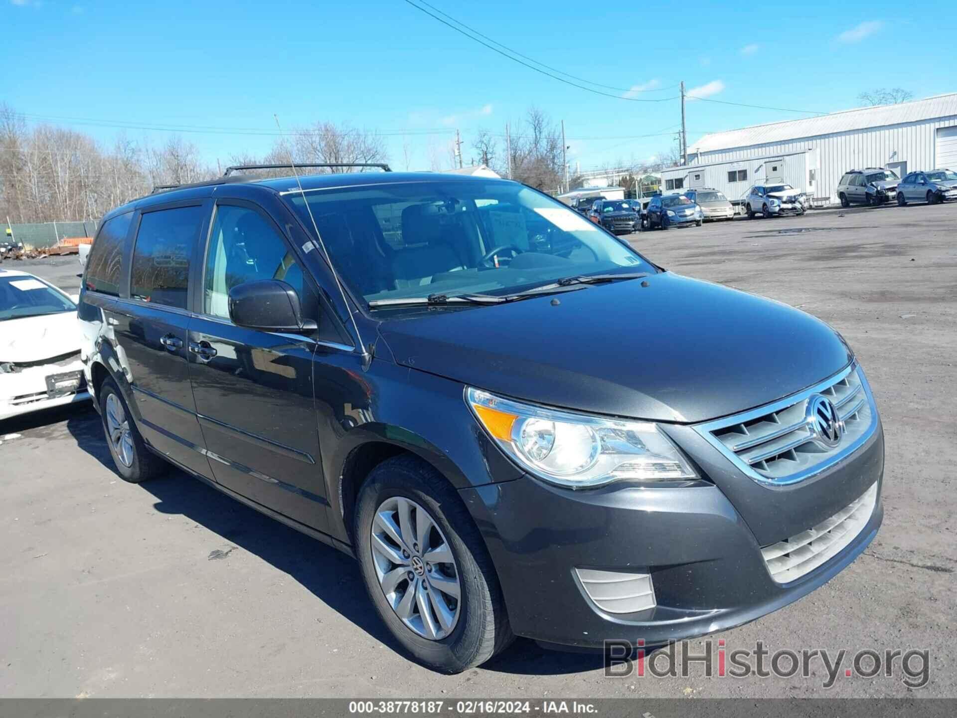 Photo 2C4RVABG3CR193845 - VOLKSWAGEN ROUTAN 2012