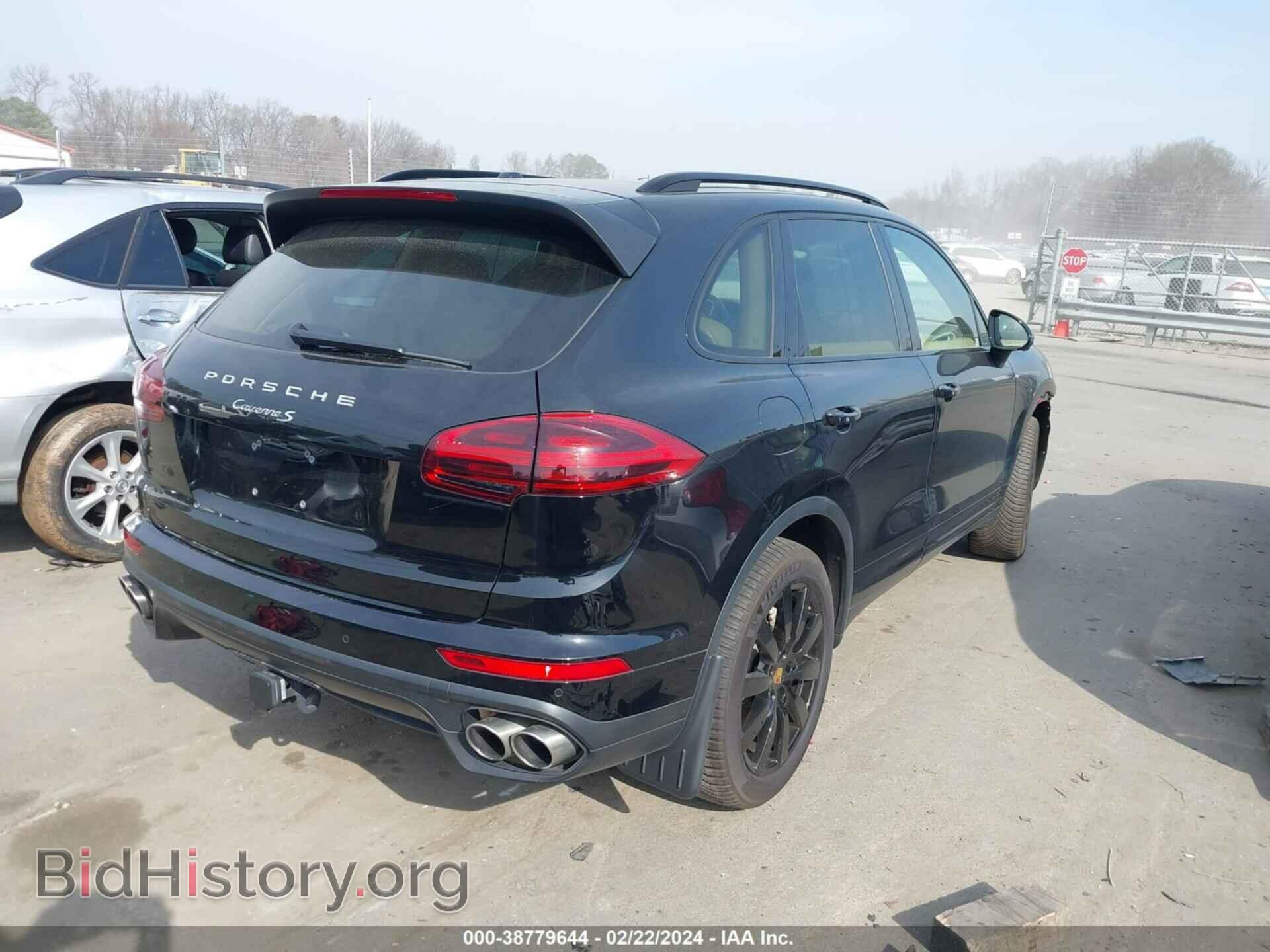 2016 PORSCHE CAYENNE - VIN: WP1AB2A20GLA93636 - Фото 4