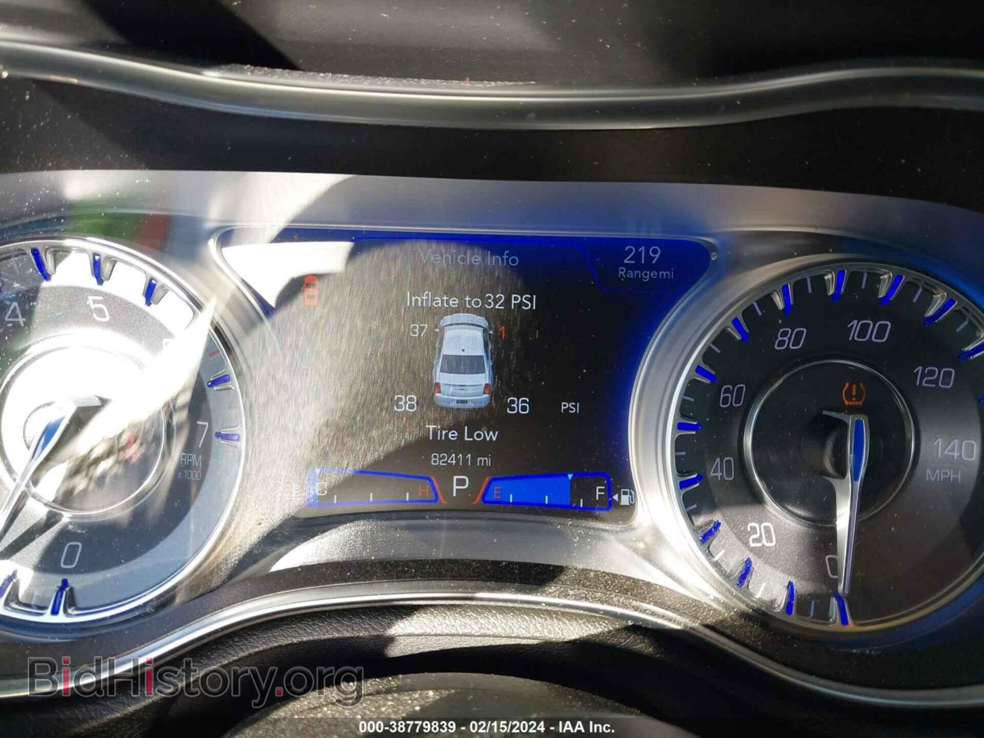 2019 CHRYSLER 300 - VIN: 2C3CCAEG6KH698181 - Фото 7