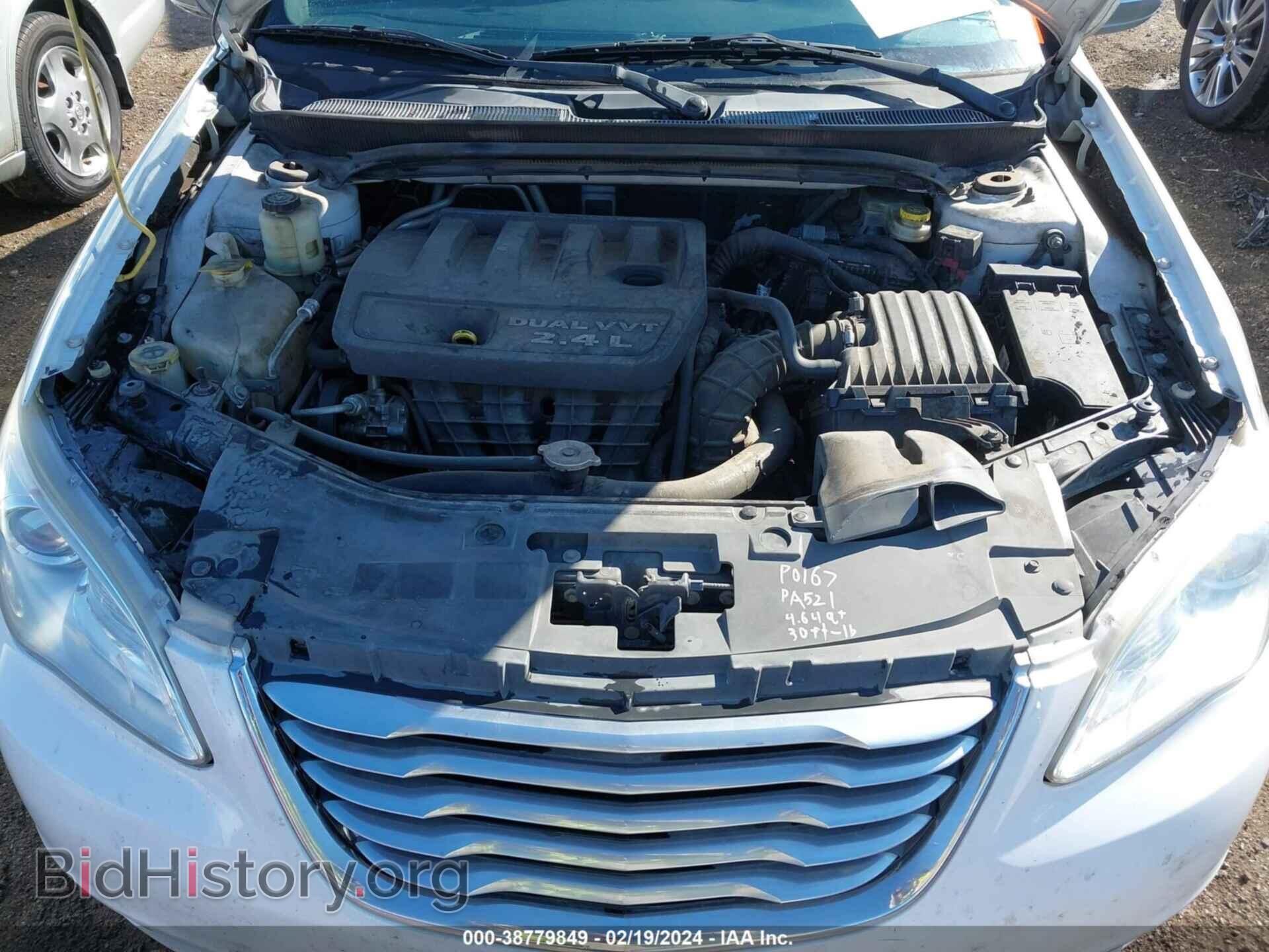 2012 CHRYSLER 200 - VIN: 1C3CCBCB2CN125770 - Фото 10