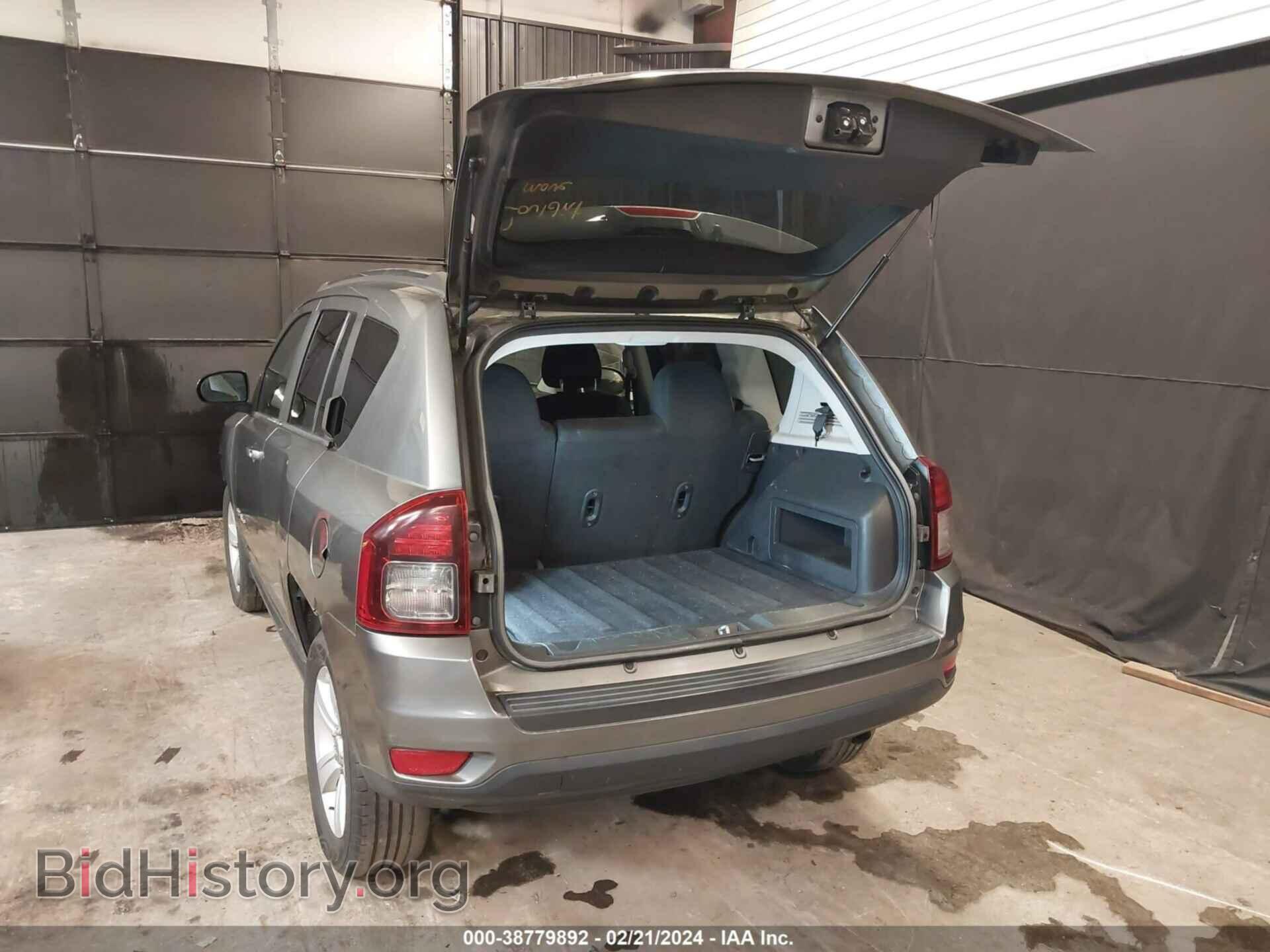 2014 JEEP COMPASS - VIN: 1C4NJDBB3ED567893 - Фото 3