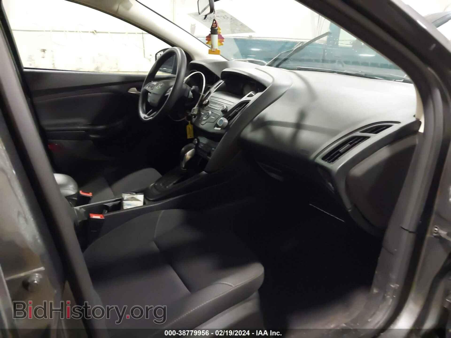 2018 FORD FOCUS - VIN: 1FADP3F22JL292196 - Фото 5