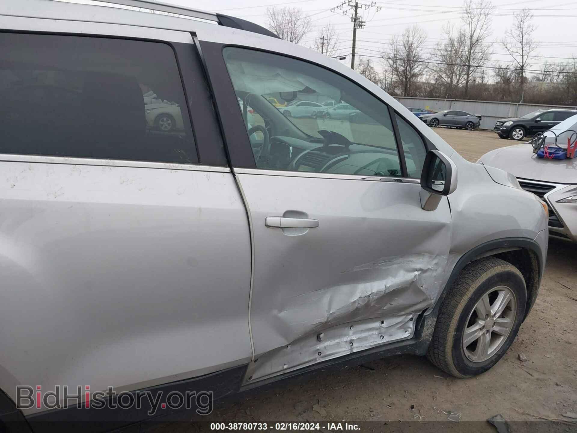 2016 CHEVROLET TRAX - VIN: 3GNCJPSB3GL163473 - Фото 6