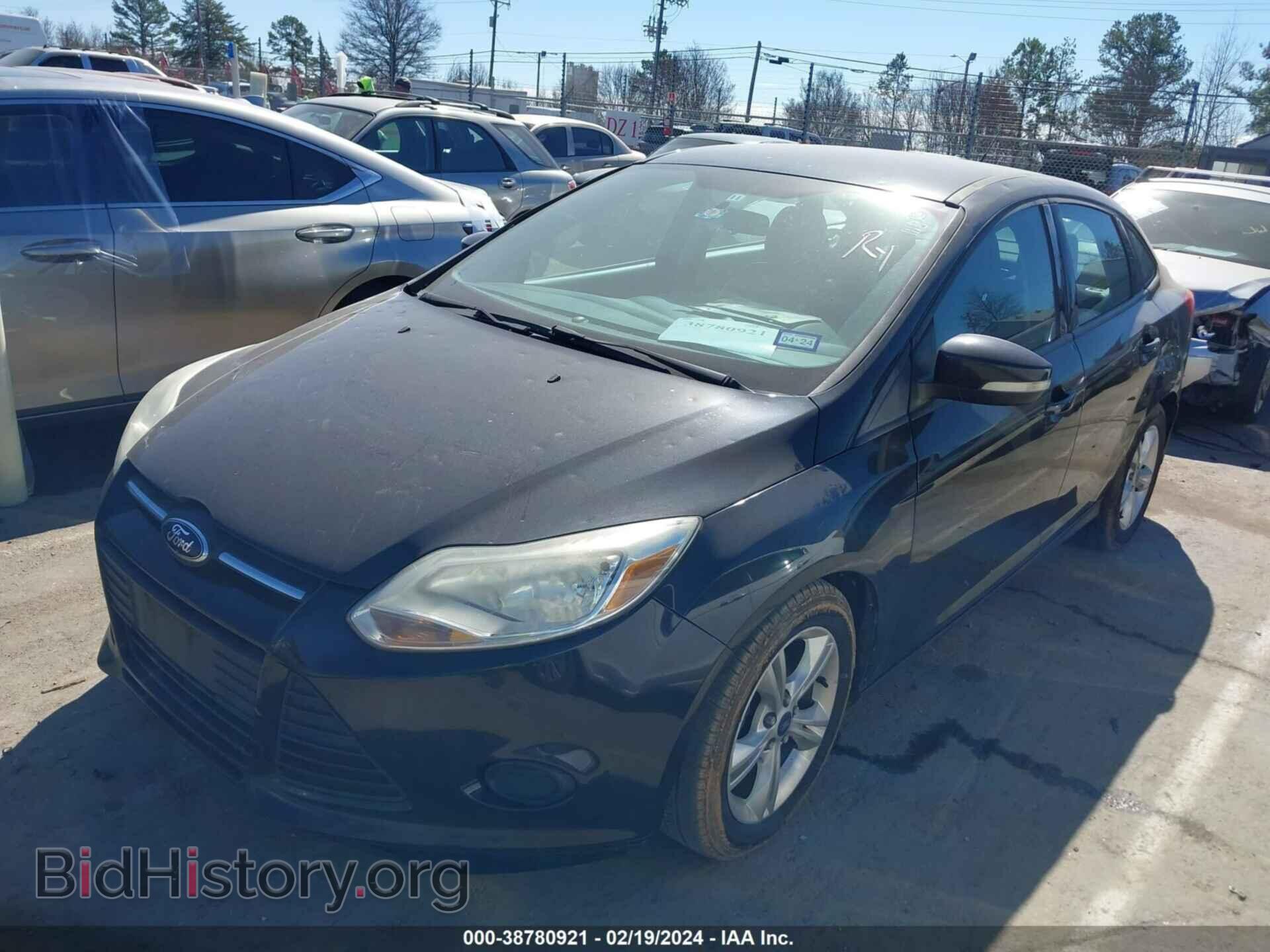 2014 FORD FOCUS - VIN: 1FADP3F2XEL195706 - Фото 2