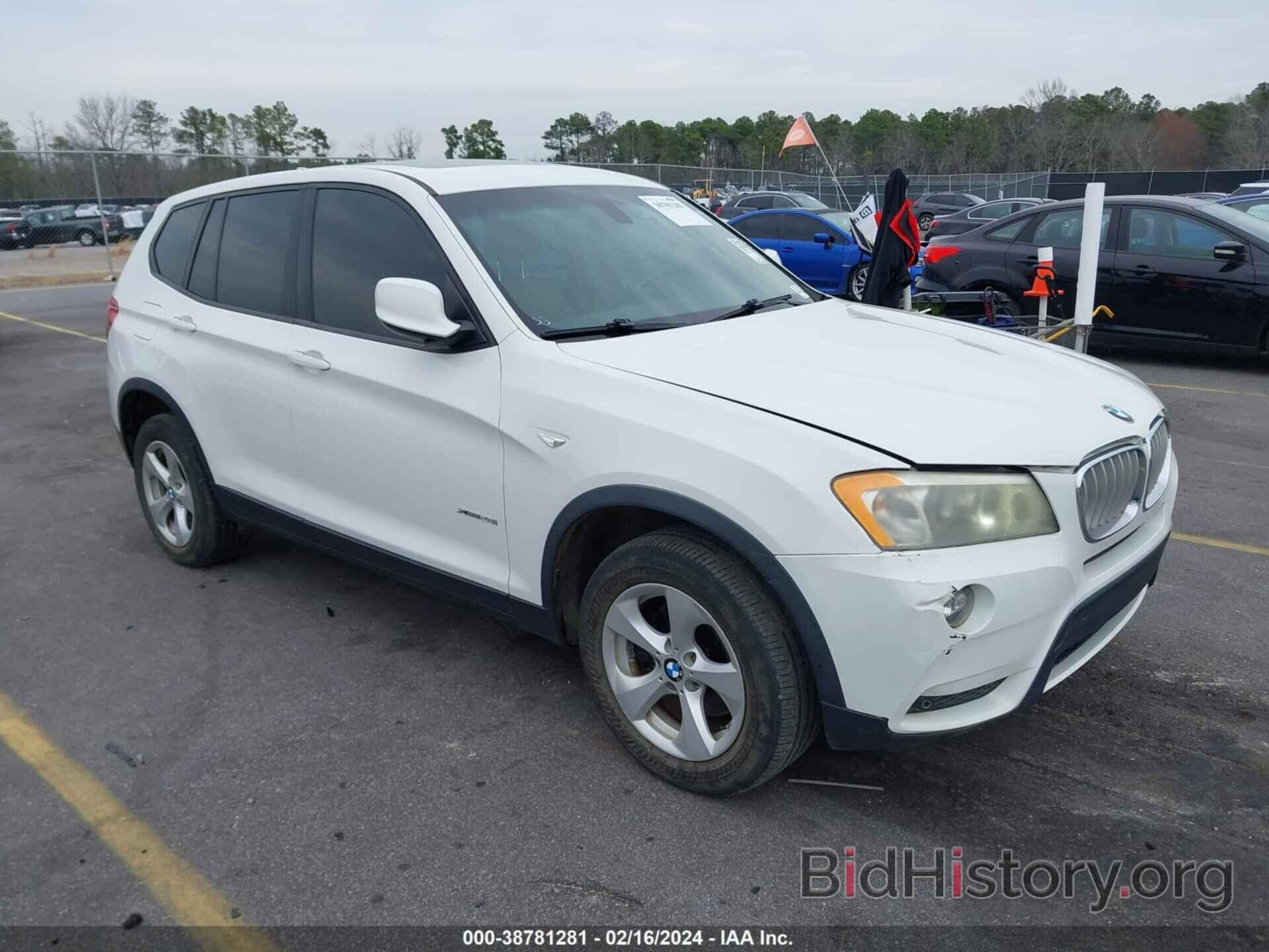 Photo 5UXWX5C52BL708700 - BMW X3 2011