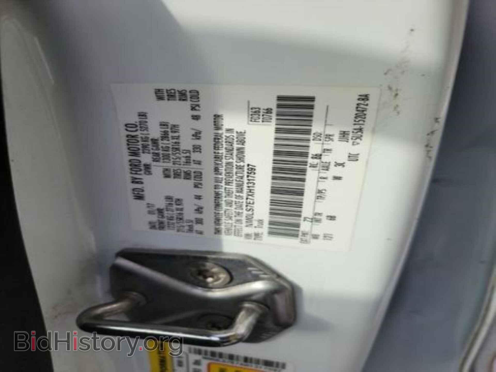 Фотография NM0LS7E7XH1317597 - FORD TRANSIT CONNECT 2017