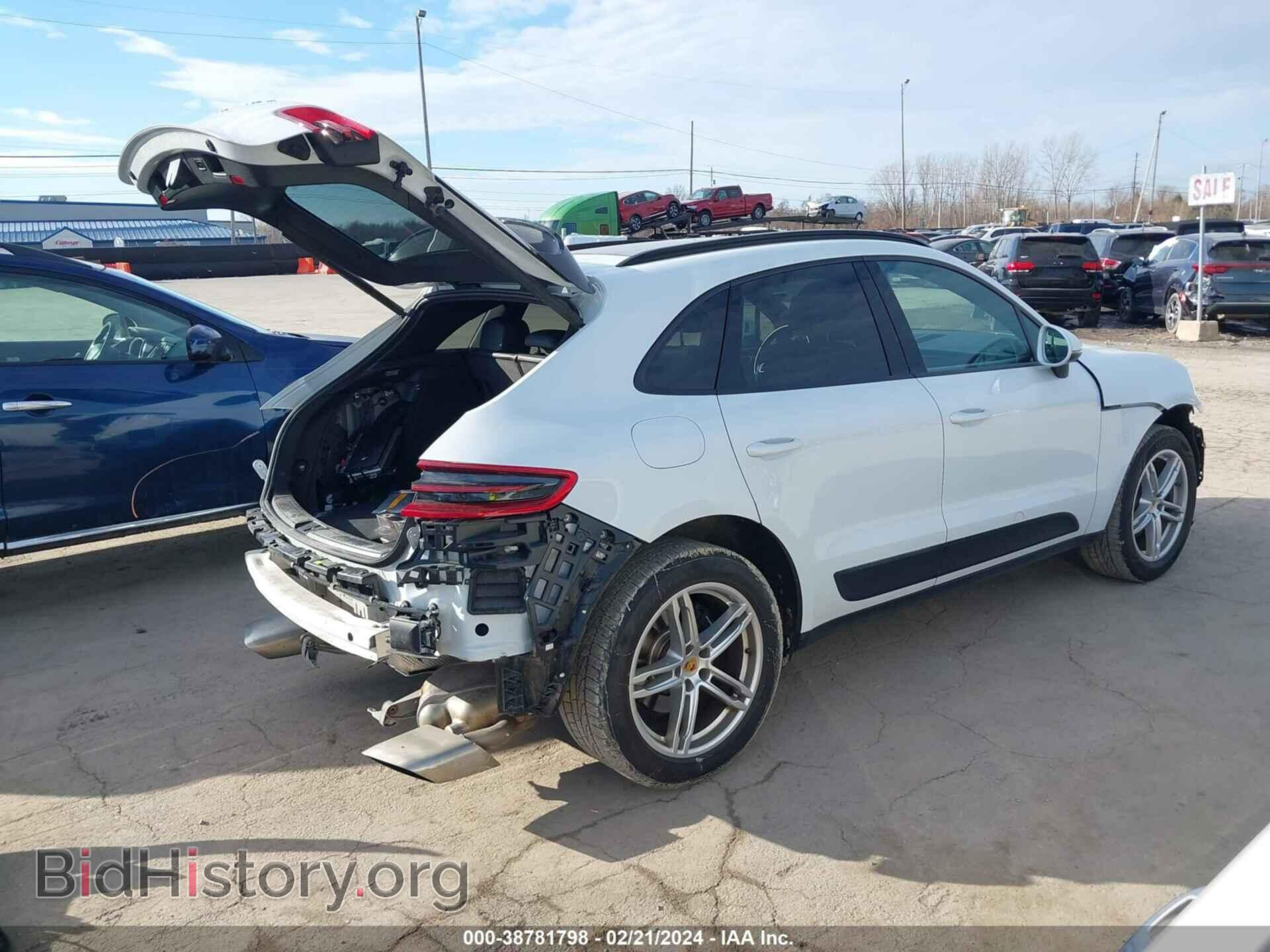 2018 PORSCHE MACAN - VIN: WP1AA2A56JLB09438 - Photo 4