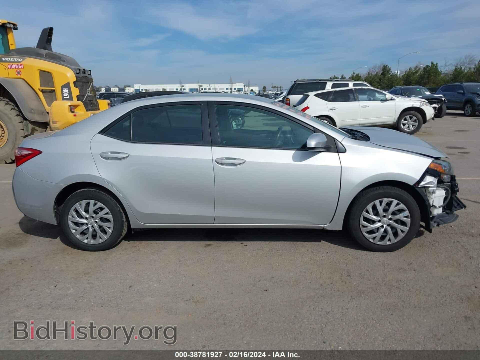 2017 TOYOTA COROLLA - VIN: 5YFBURHE9HP660590 - Фото 13
