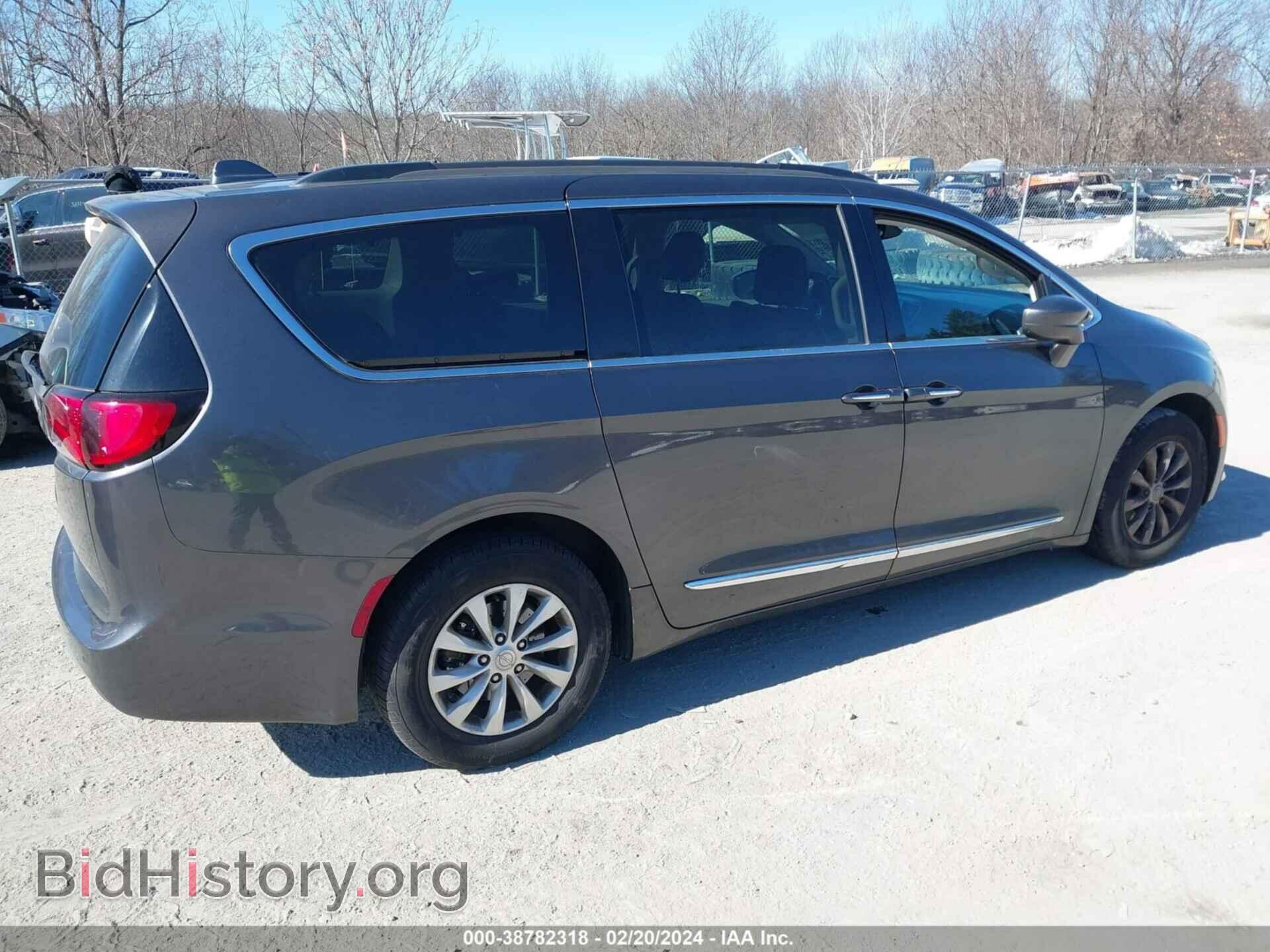 2017 CHRYSLER PACIFICA - VIN: 2C4RC1BG7HR591587 - Photo 4
