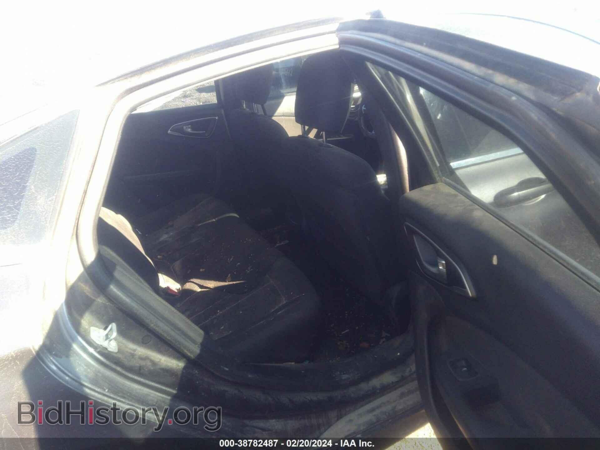 2016 CHRYSLER 200 - VIN: 1C3CCCAB2GN160307 - Photo 8