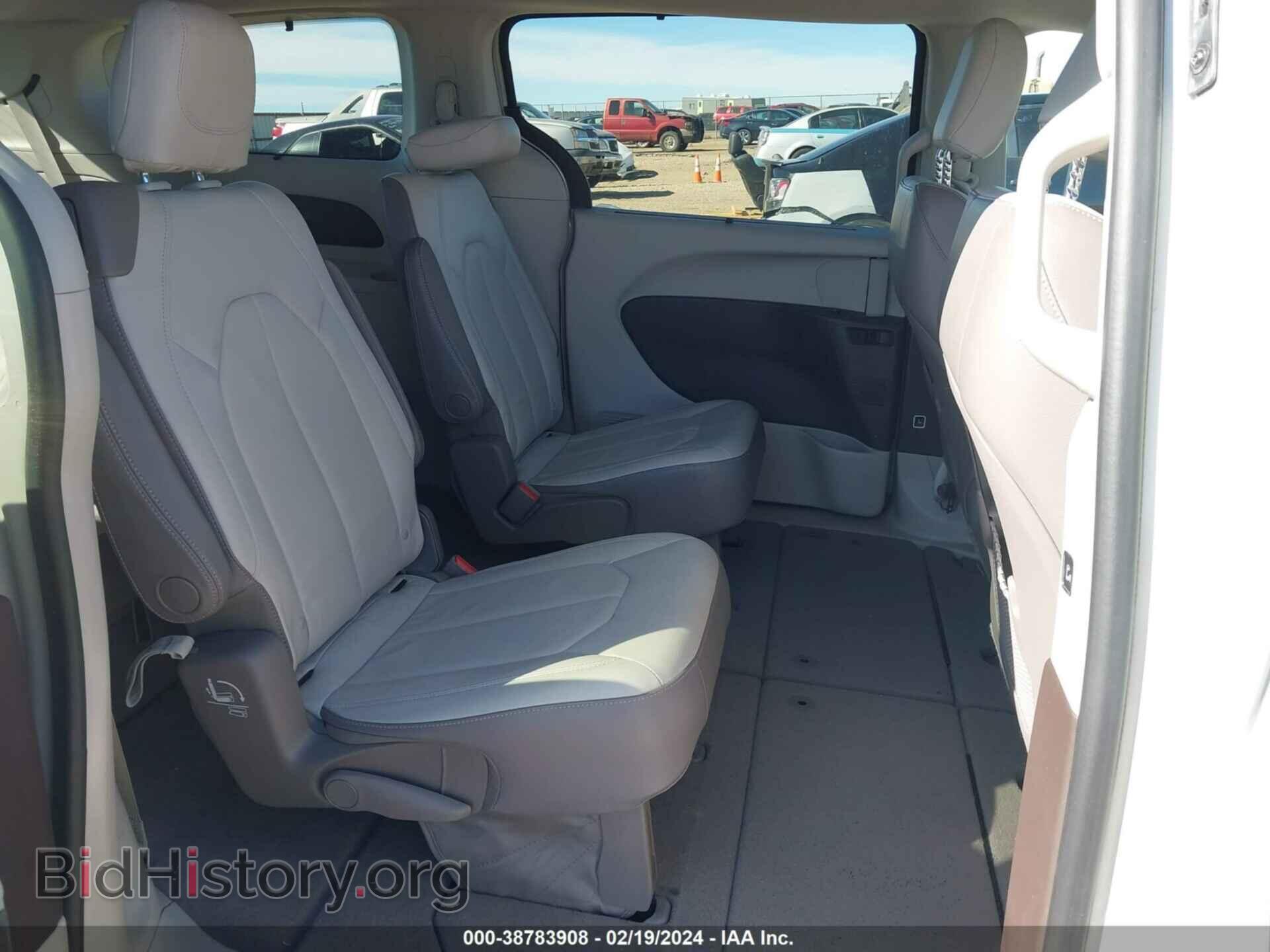 2017 CHRYSLER PACIFICA - VIN: 2C4RC1BG2HR611647 - Фото 8