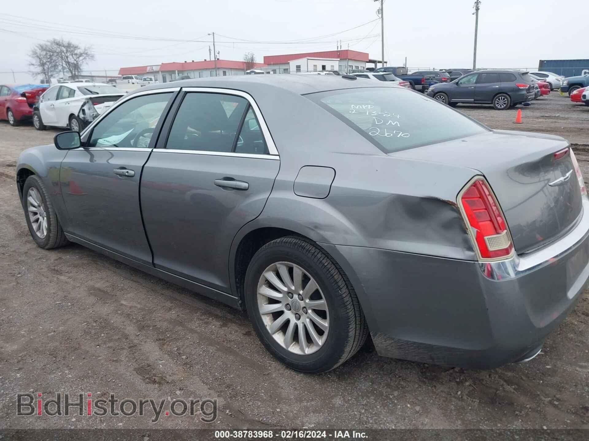 2012 CHRYSLER 300 - VIN: 2C3CCAAG1CH192670 - Фото 3
