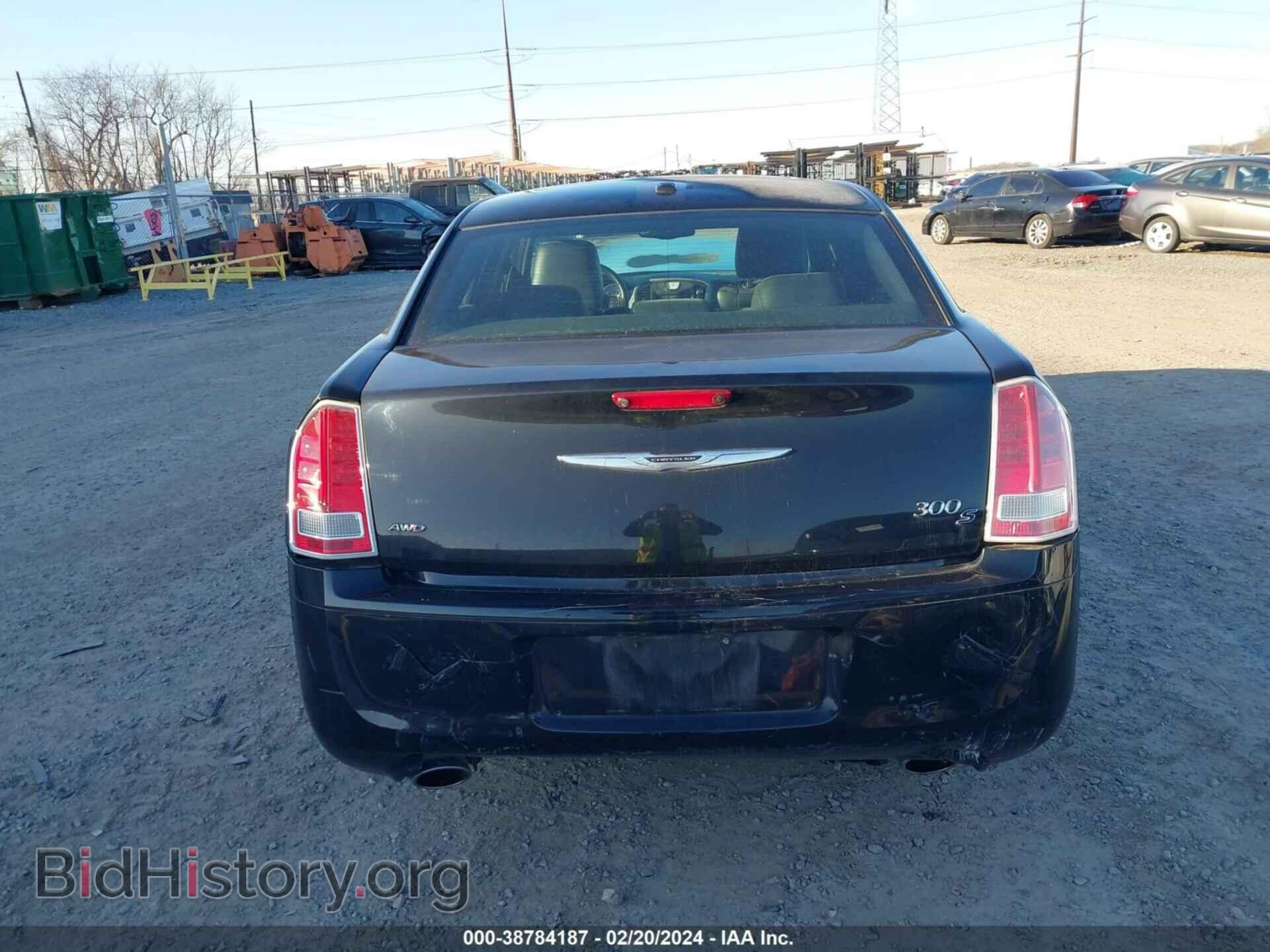 2014 CHRYSLER 300 - VIN: 2C3CCAGG5EH207018 - Фото 16
