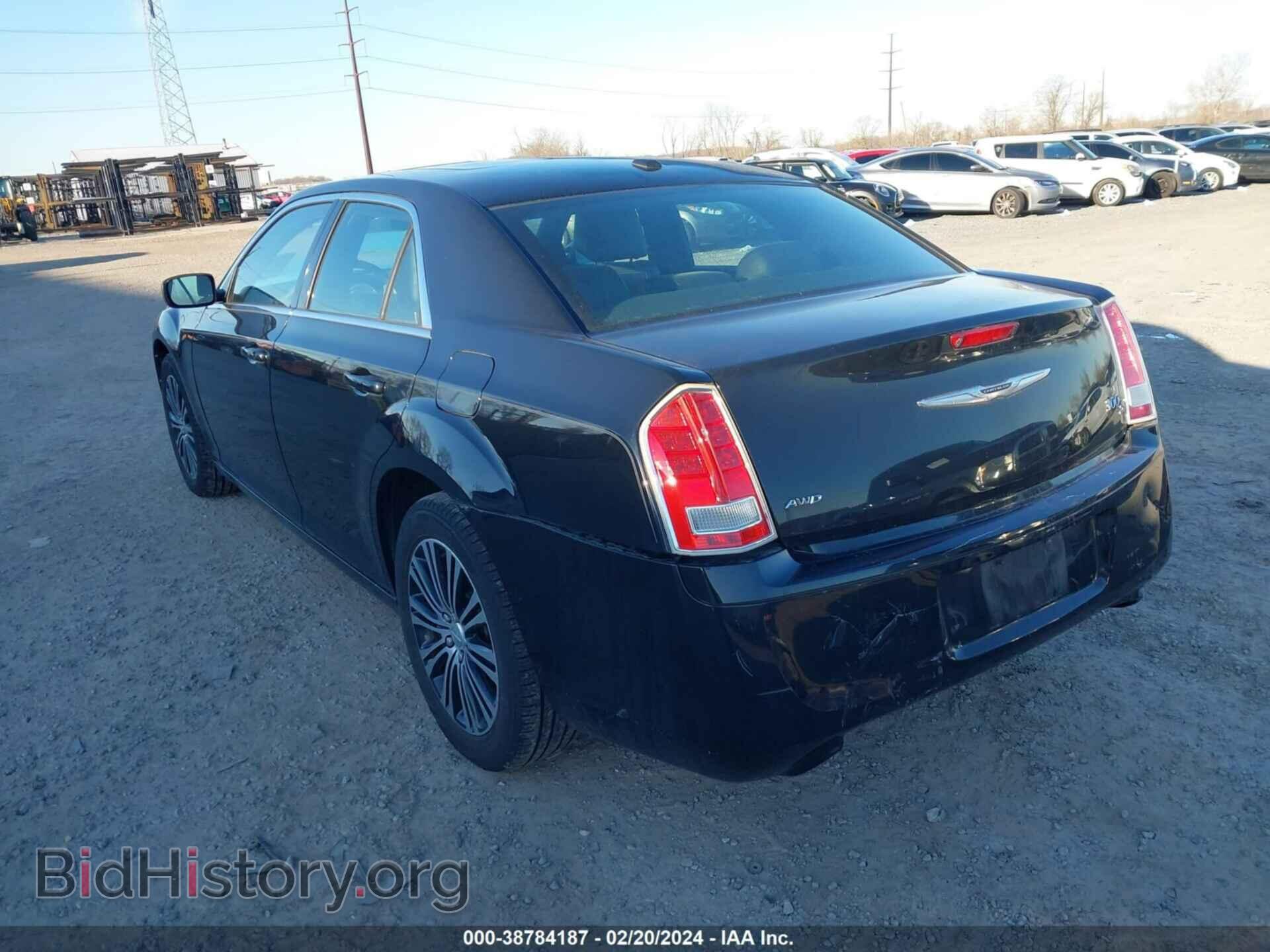 2014 CHRYSLER 300 - VIN: 2C3CCAGG5EH207018 - Фото 3