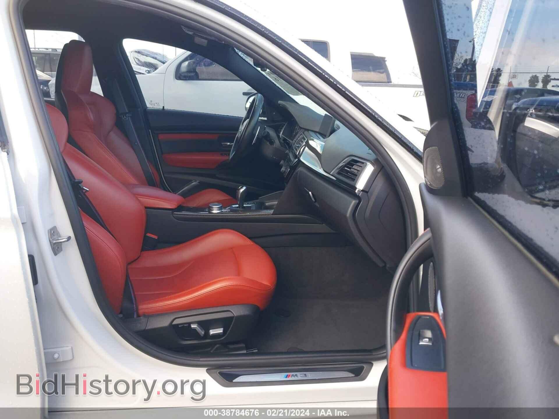 2018 BMW M3 - VIN: WBS8M9C50J5L00265 - Фото 5