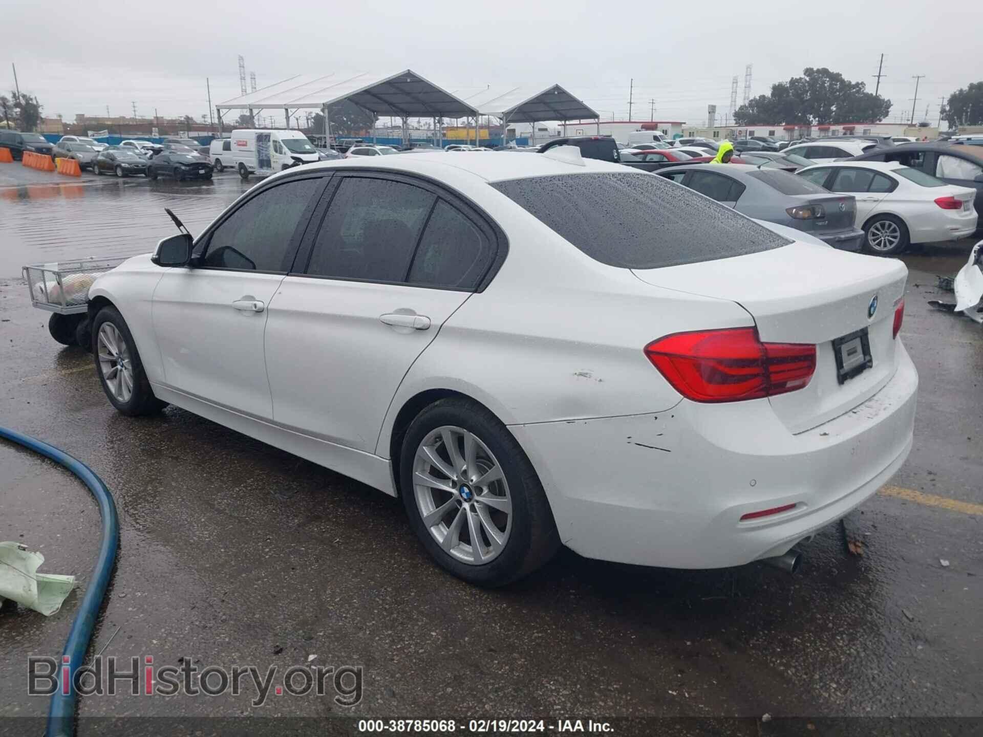 2016 BMW 320I - VIN: WBA8E1G58GNT37232 - Фото 3