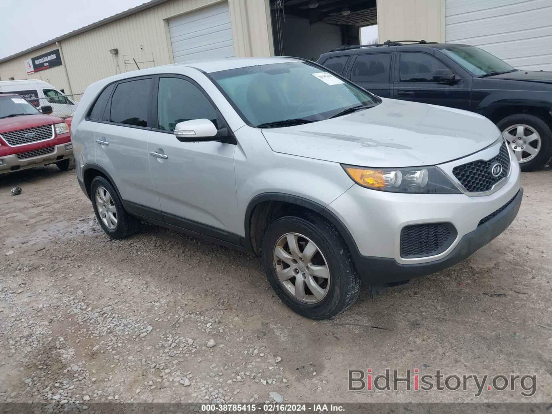 Photo 5XYKT3A19DG365284 - KIA SORENTO 2013