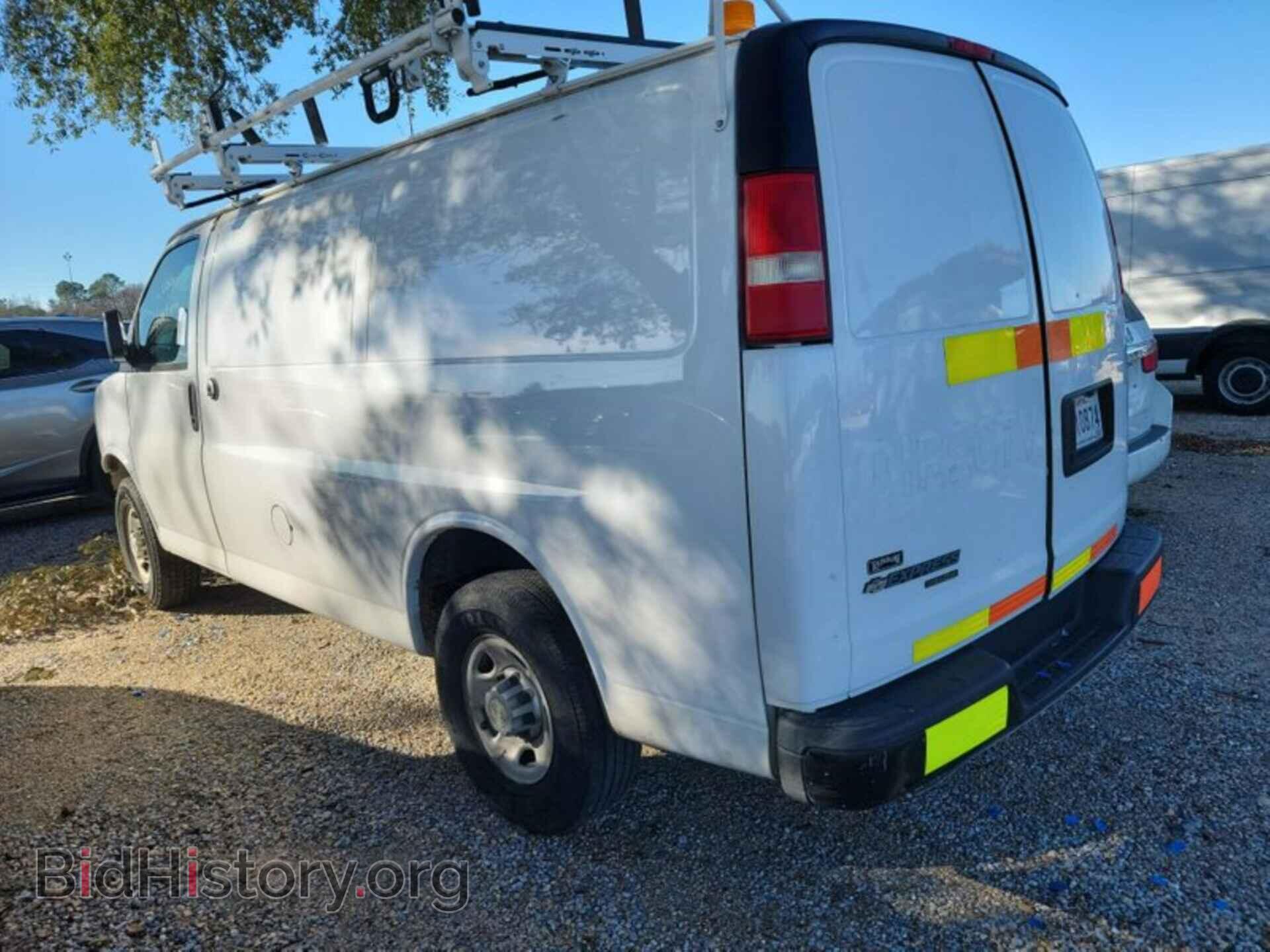 2014 CHEVROLET EXPRESS 2500 - VIN: 1GCWGFCA2E1119571 - Photo 18